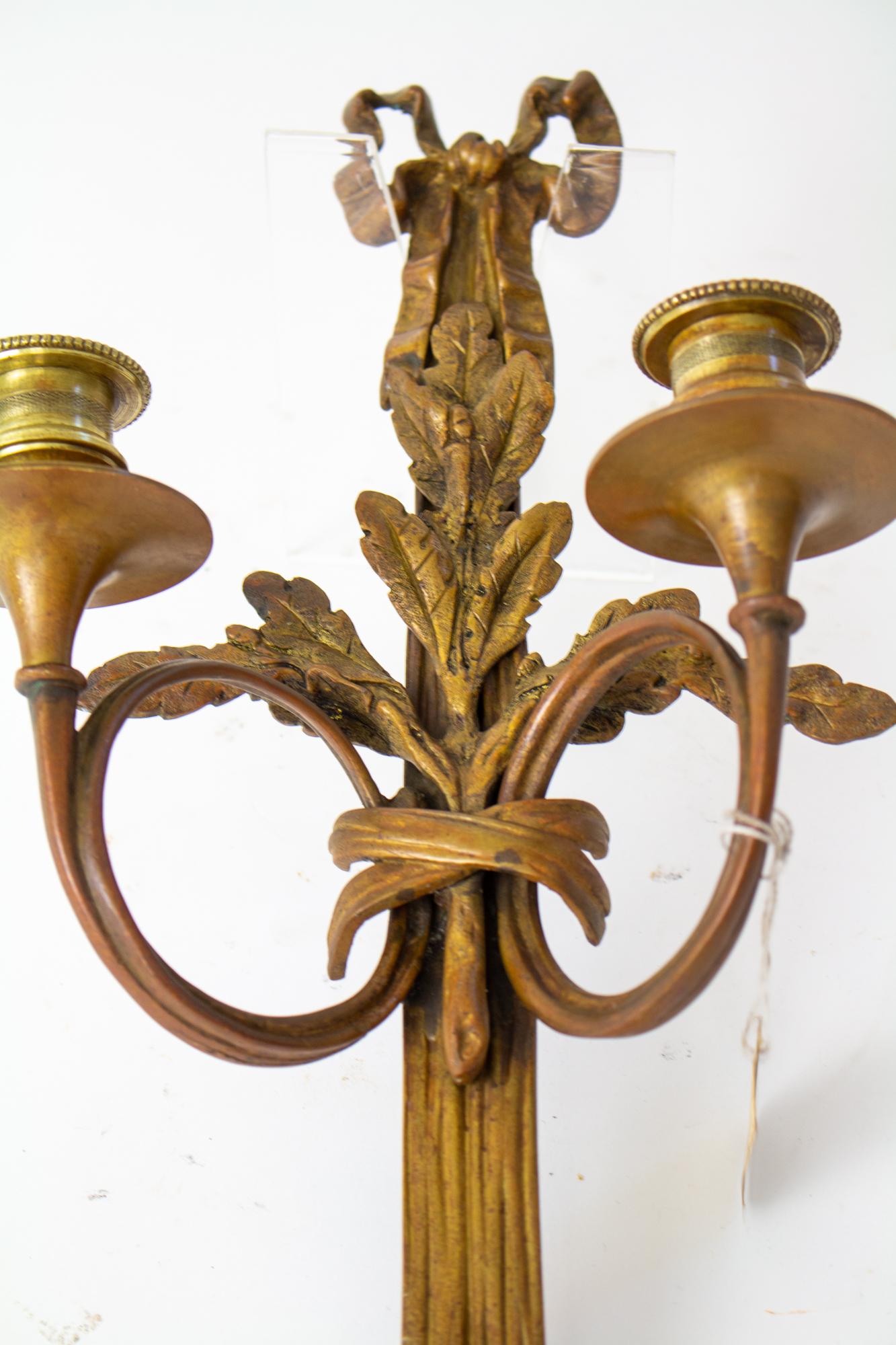 XIXe siècle Applique à bougie en bronze du 19e siècle en vente