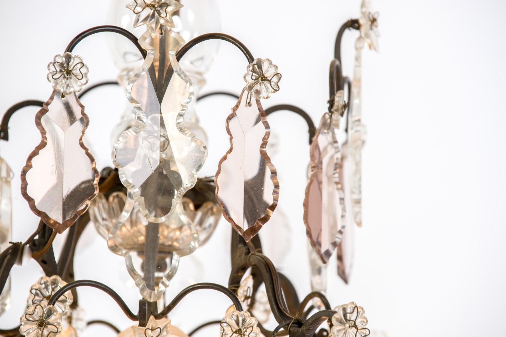 French 19th Century Bronze Chandelier with Cut Crystal Ornaments and Candles and Lights For Sale