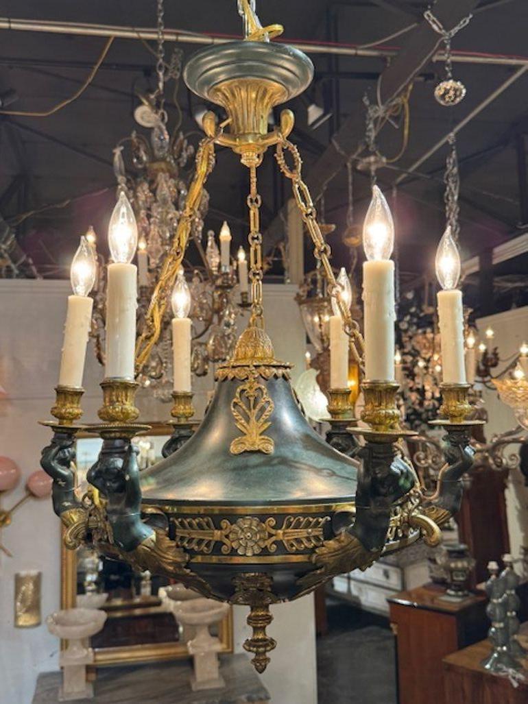 Bronzo Lampadario stile impero in bronzo del XIX secolo in vendita