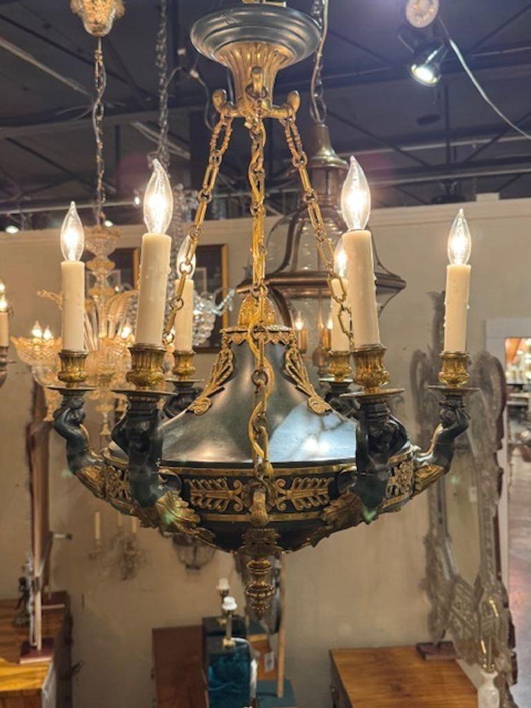 Lampadario stile impero in bronzo del XIX secolo in vendita 1