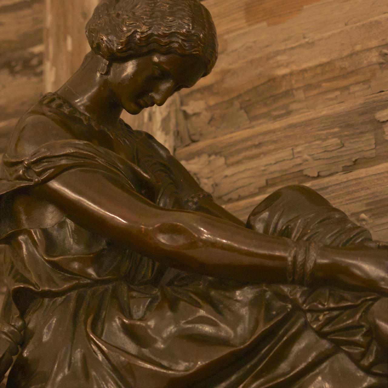 Bronzefigur des Saphirs aus dem 19. Jahrhundert nach James Pradier (1790-1852) im Angebot 7