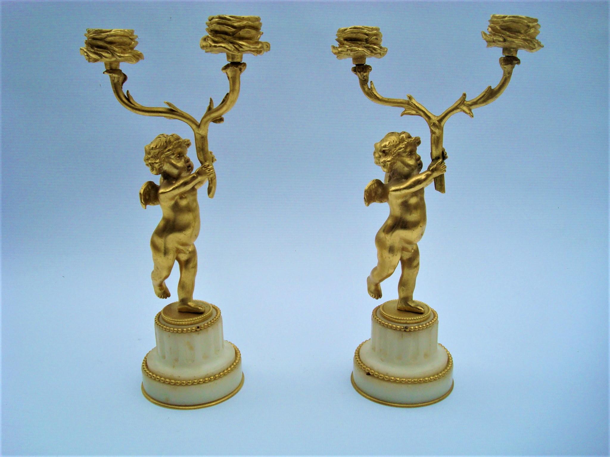Candelabros figurados de querubines de dos brazos, bronce dorado, siglo XIX, F. Linke Francés en venta