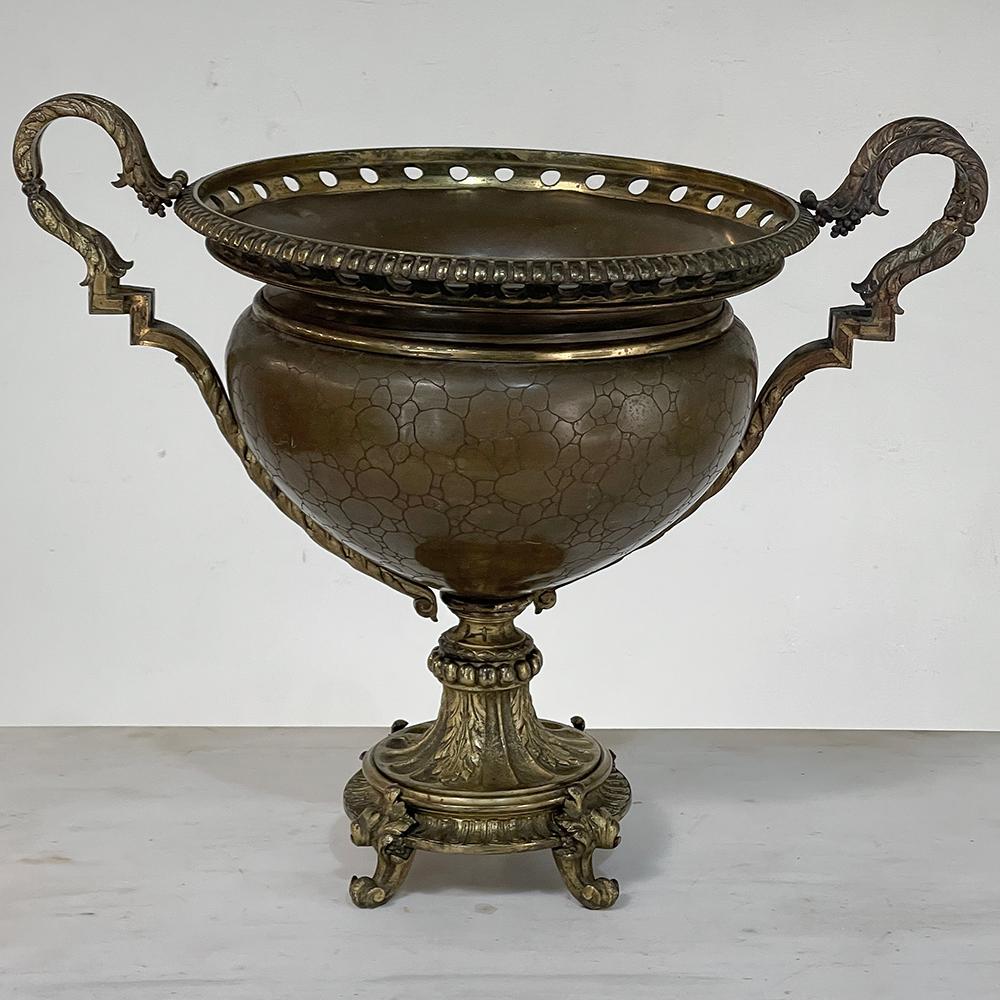 Bronze-Jardinière aus dem 19. Jahrhundert im Zustand „Gut“ im Angebot in Dallas, TX