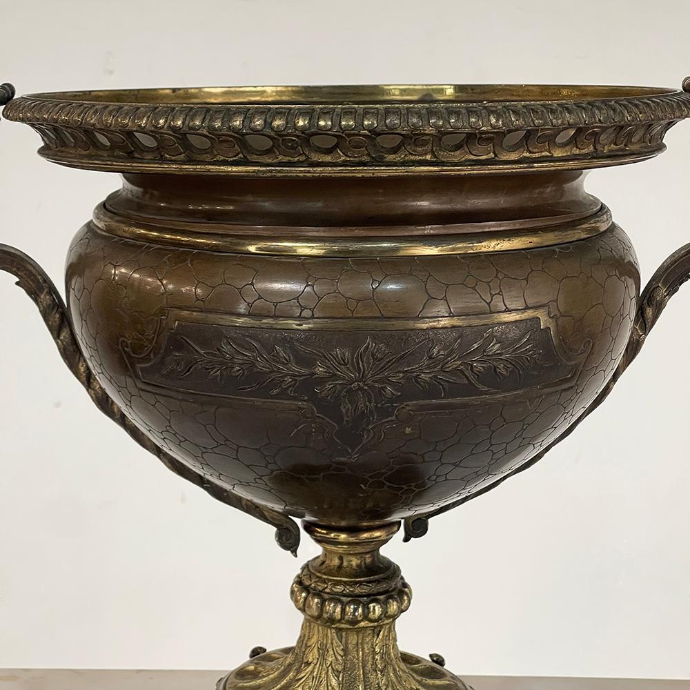 Bronze-Jardinière aus dem 19. Jahrhundert im Angebot 1