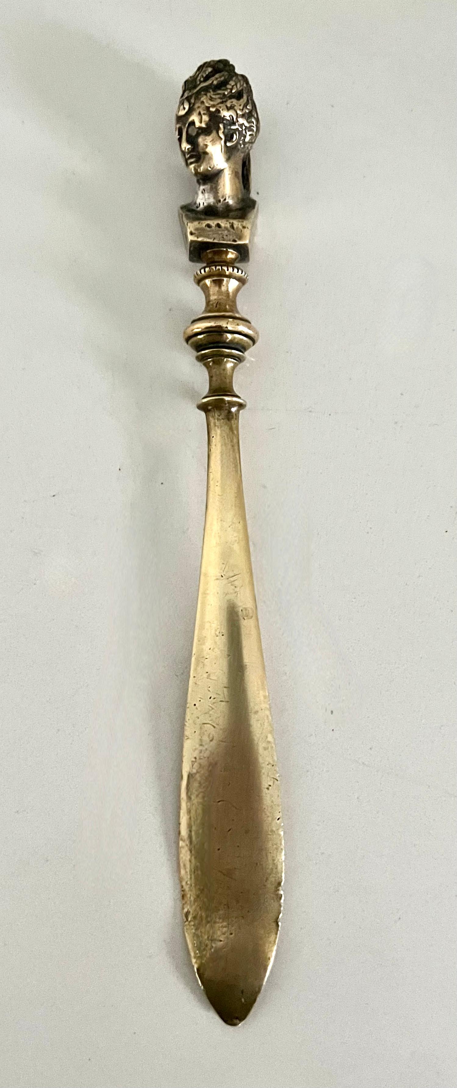 Baroque 19th Century Bronze Letter Opener with the Bust of a Lady For Sale