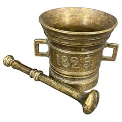 Set da speziale con mortaio e pestello in bronzo del XIX secolo