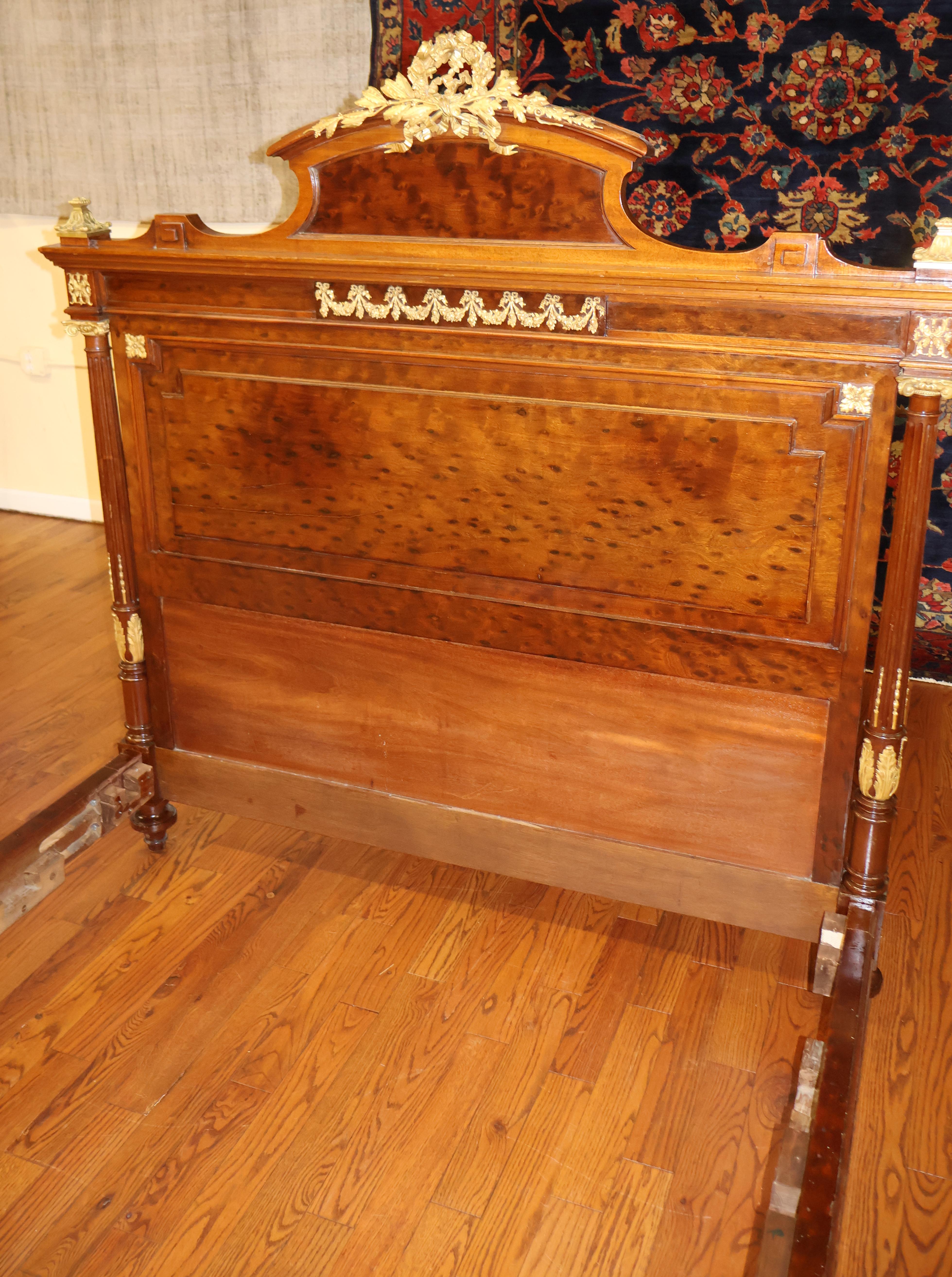19th Century Bronze Mounted French Plum Pudding Acajou Mahogany Full Size Bed For Sale 8
