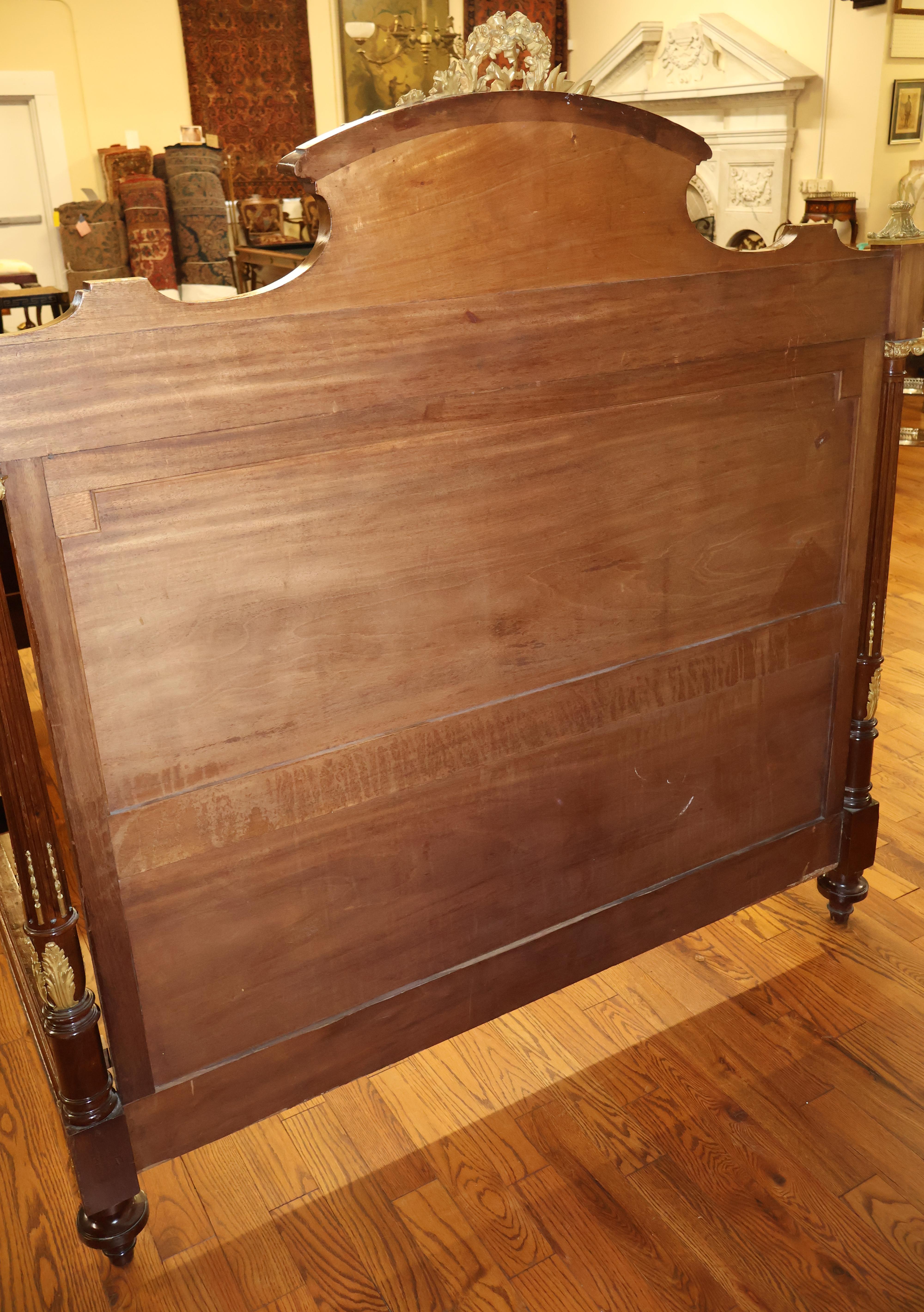 19th Century Bronze Mounted French Plum Pudding Acajou Mahogany Full Size Bed For Sale 9