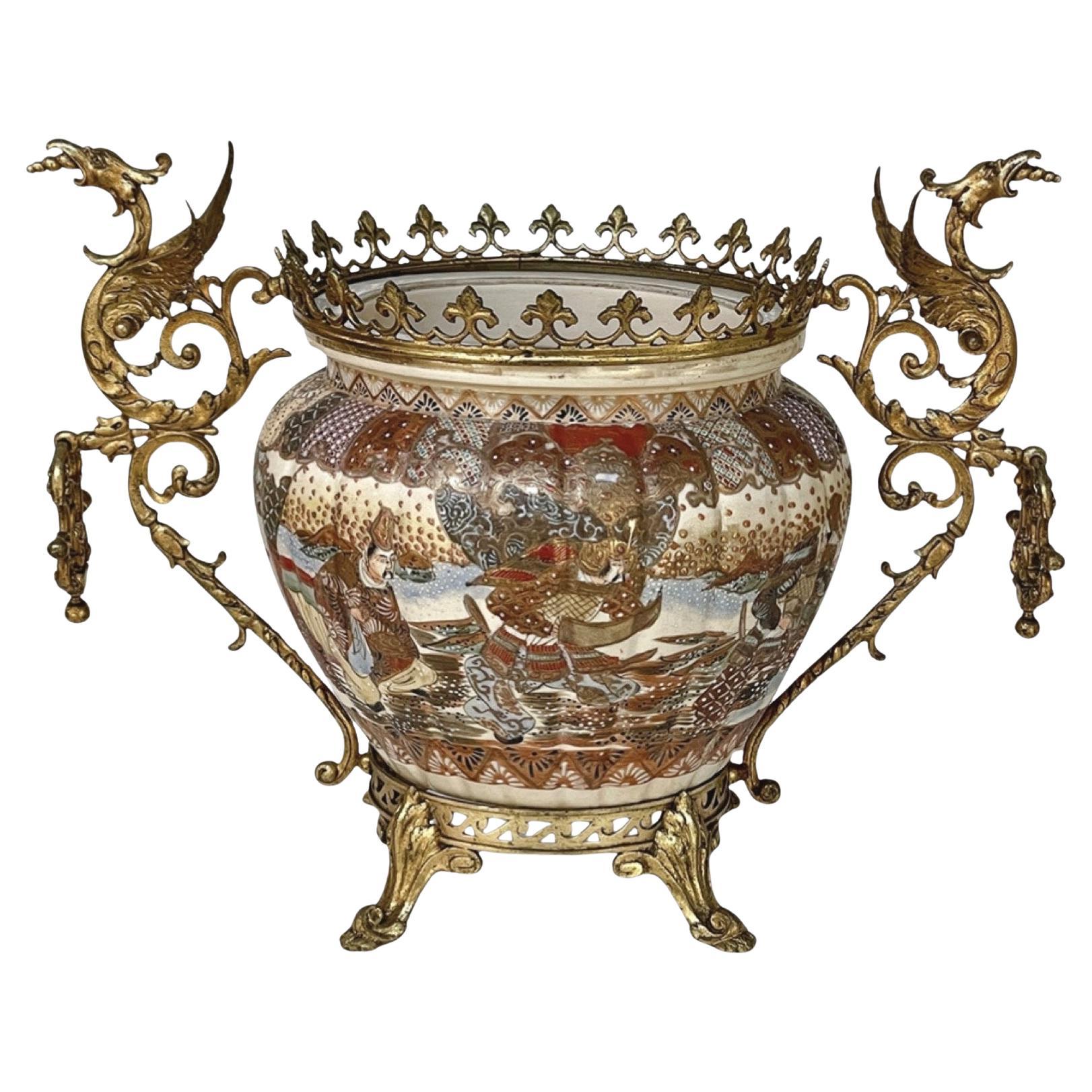 Jardiniere Satsuma con montatura in bronzo del XIX secolo