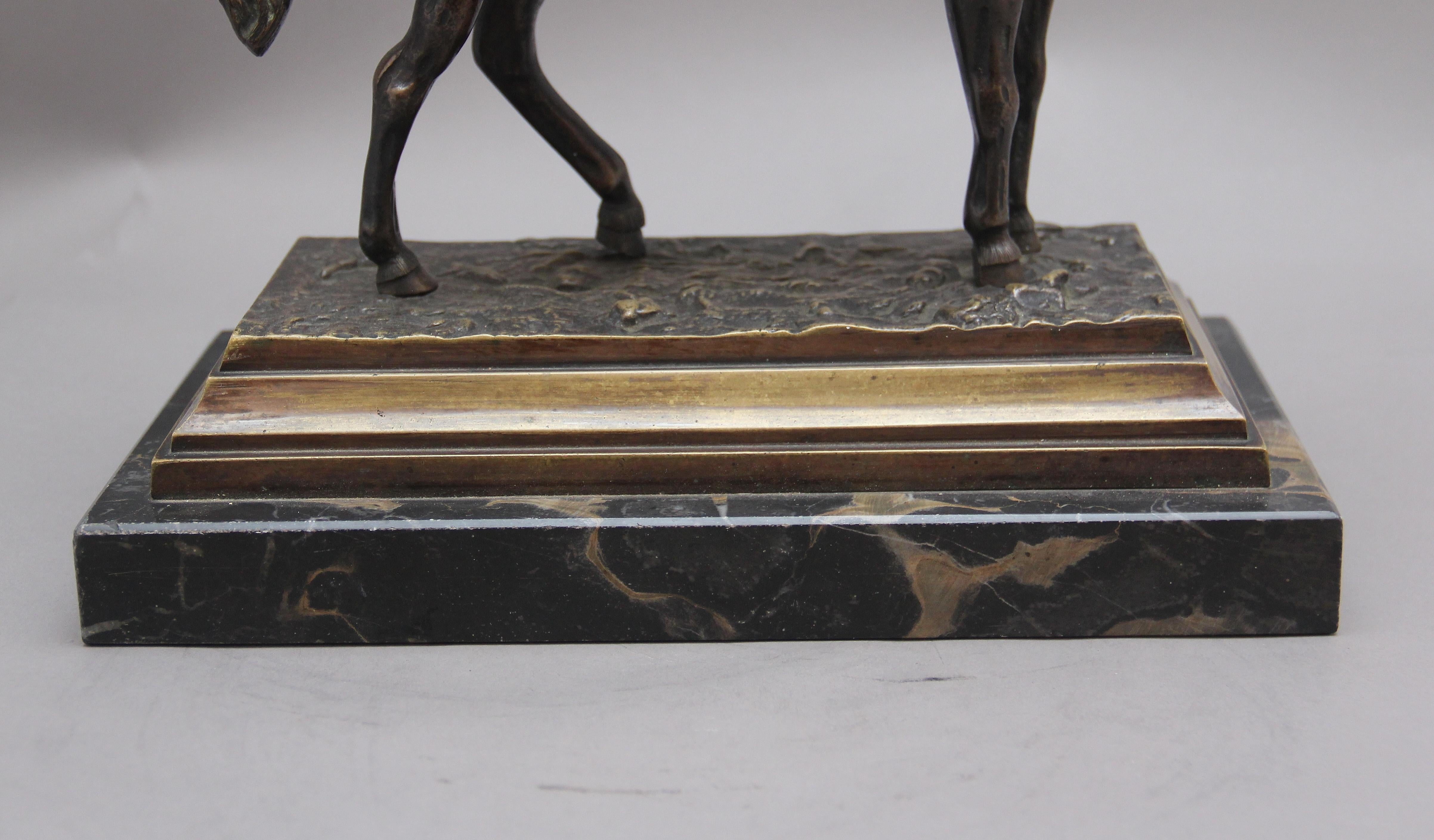 Bronzo del XIX secolo raffigurante Napoleone a cavallo in vendita 2