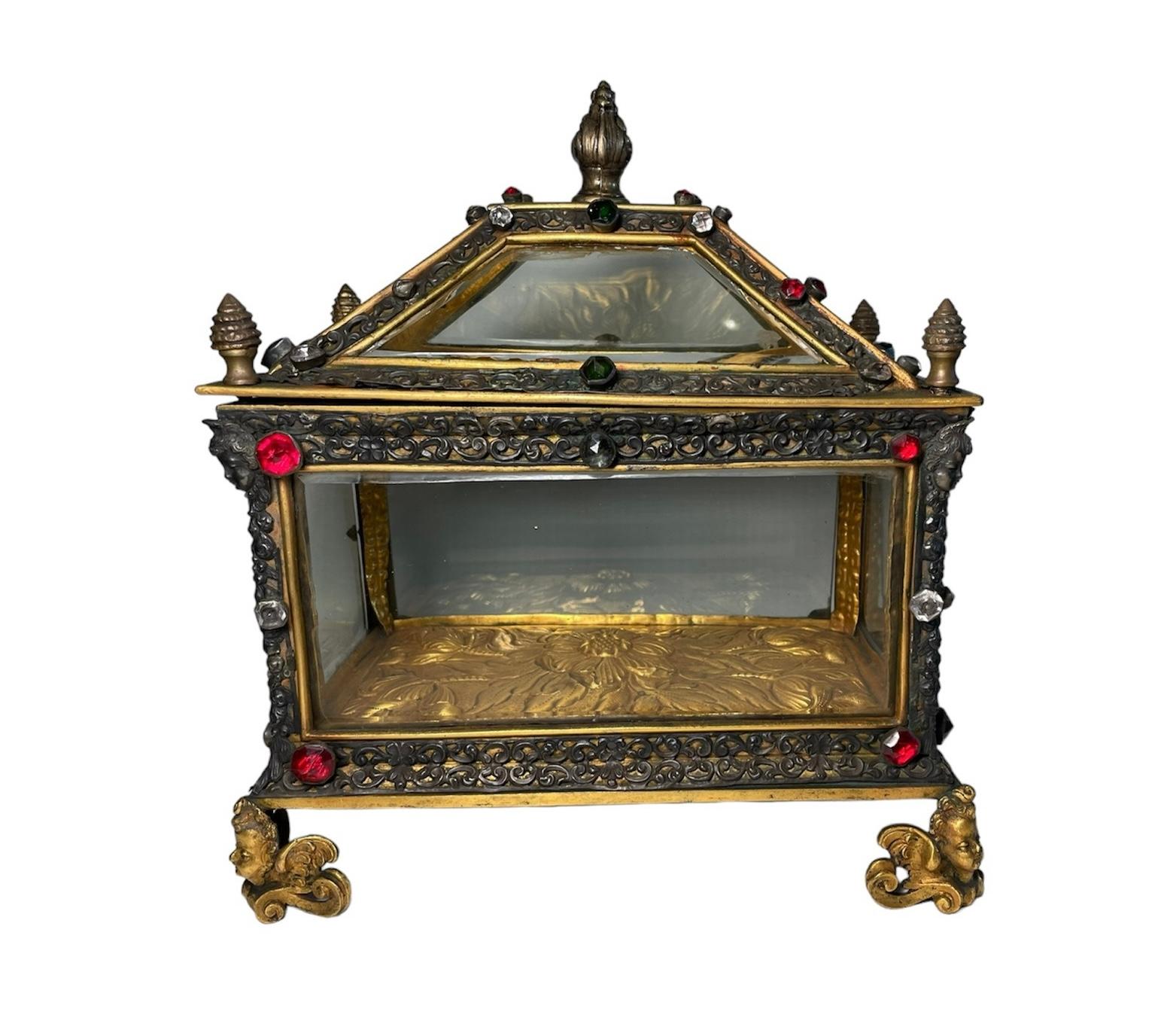 19th Century Bronze Reliquary Casket For Sale 2