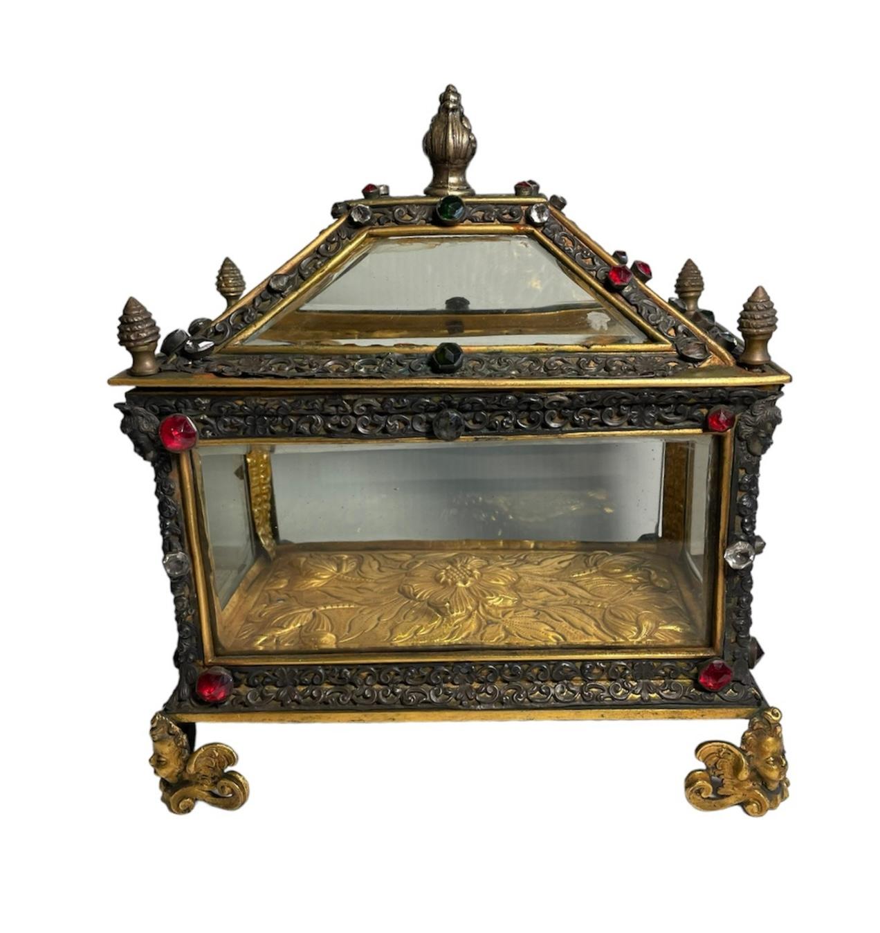 19th Century Bronze Reliquary Casket For Sale 3