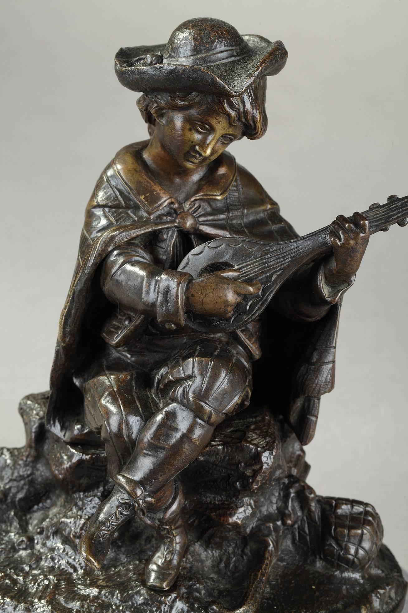 mandolin statue