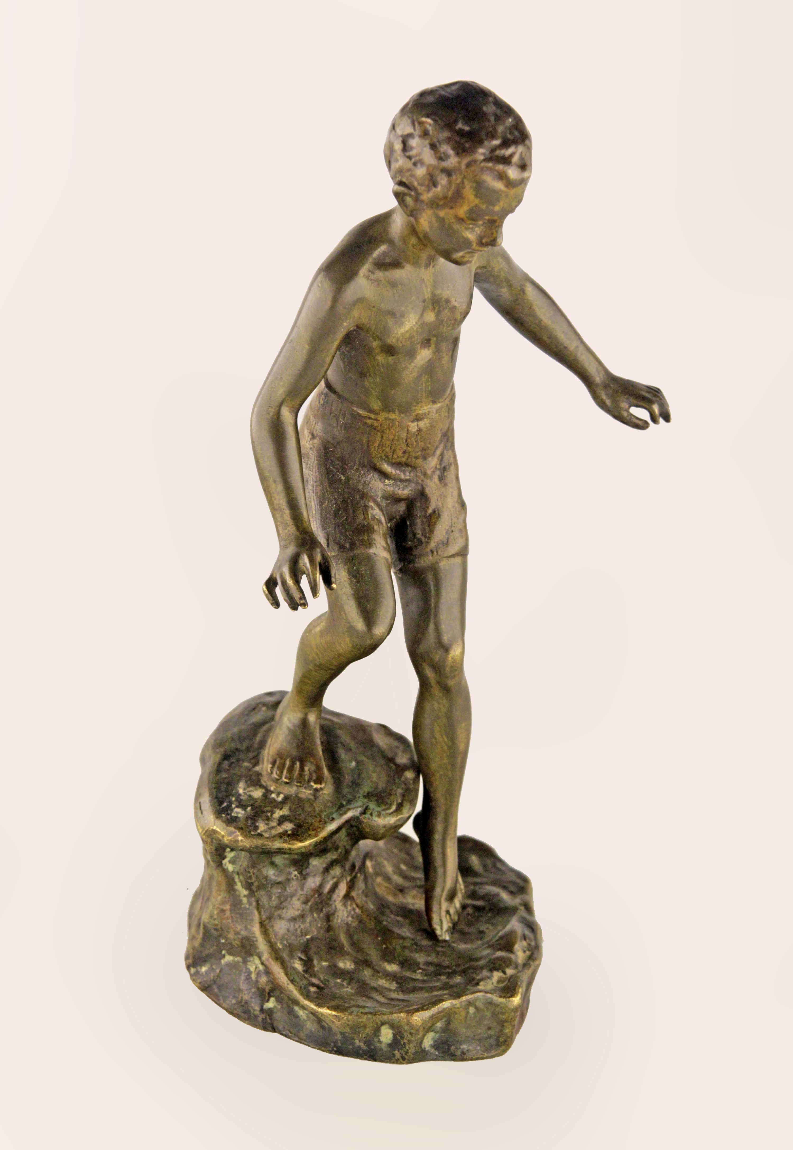 19th century Belle Époque bronze sculpture with greenish patina of a boy walking into water by sculptor Ruffino Besserdich

By: Ruffino Besserdich
Material: bronze, copper, metal
Technique: patinated, cast, molded, metalwork
Dimensions: 3 in x 2 in
