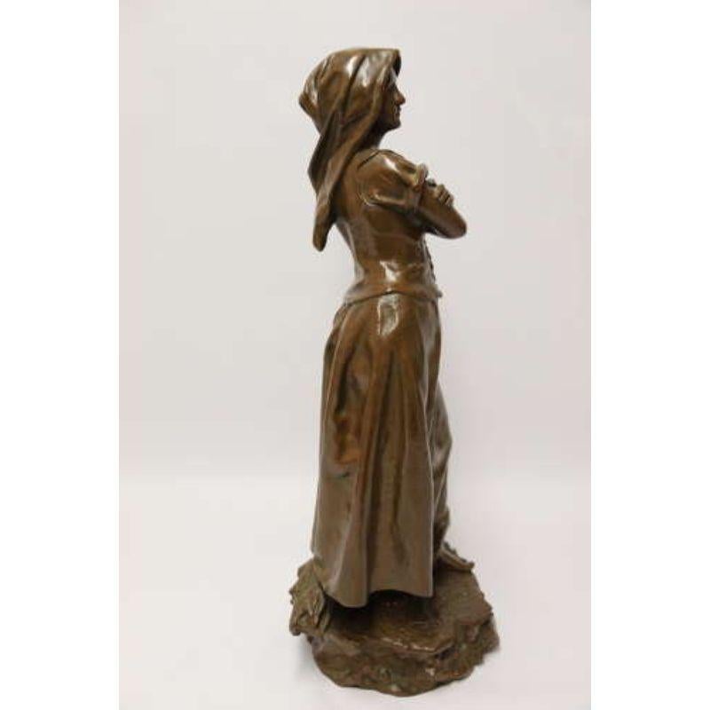 19th Century Bronze Sculpture of a Young Female Gathering Hey For Sale 6