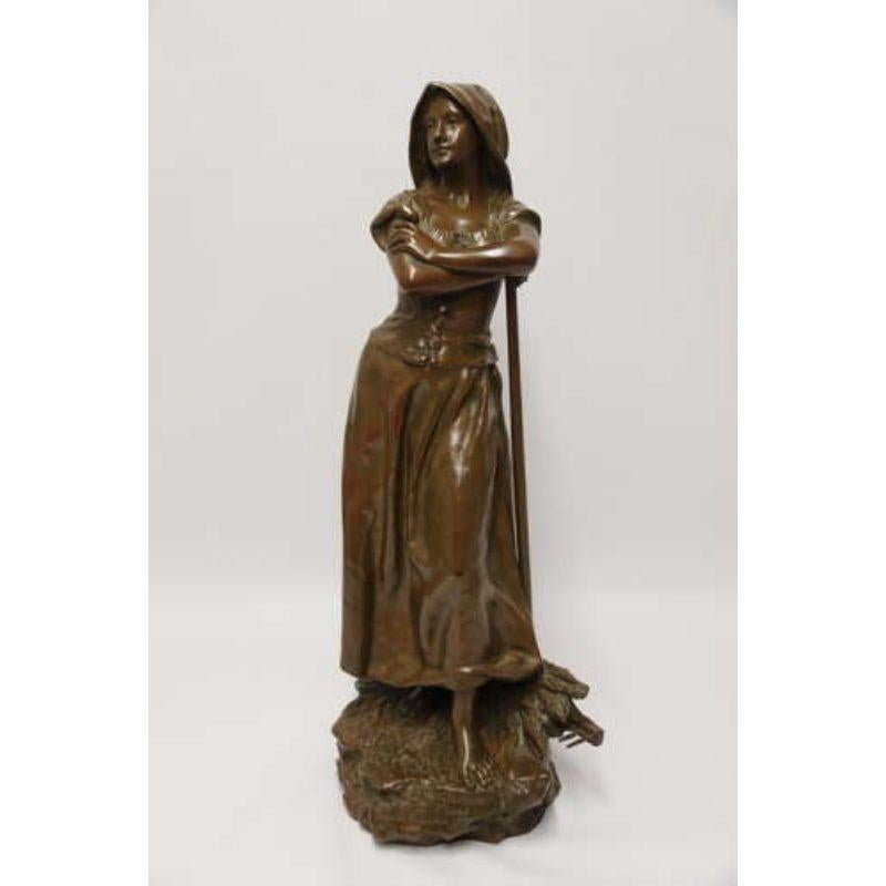 19th Century Bronze Sculpture of a Young Female Gathering Hey For Sale 8