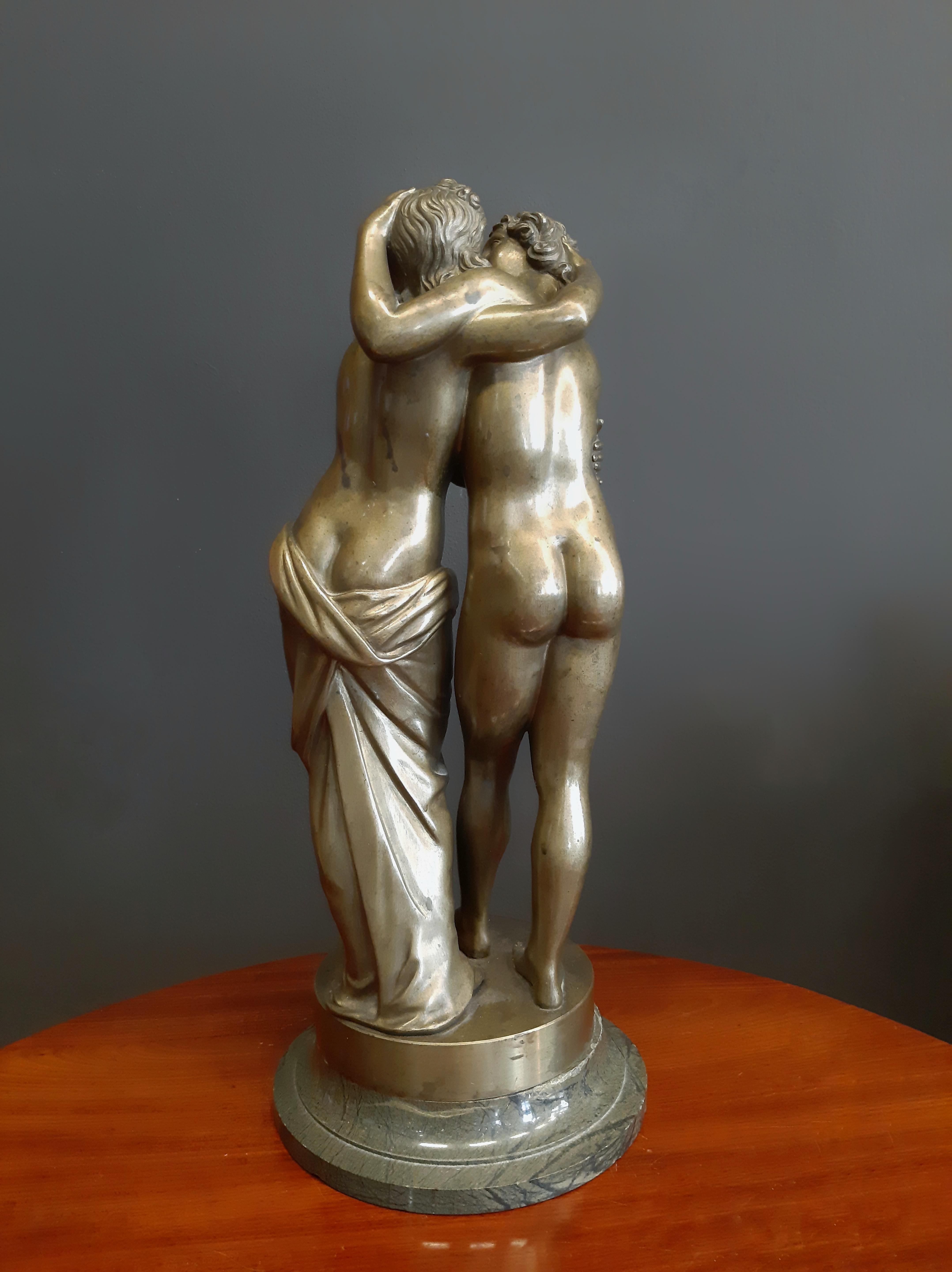 Bronze Sculpture en bronze du XIXe siècle représentant Cupidon et Psyché en vente