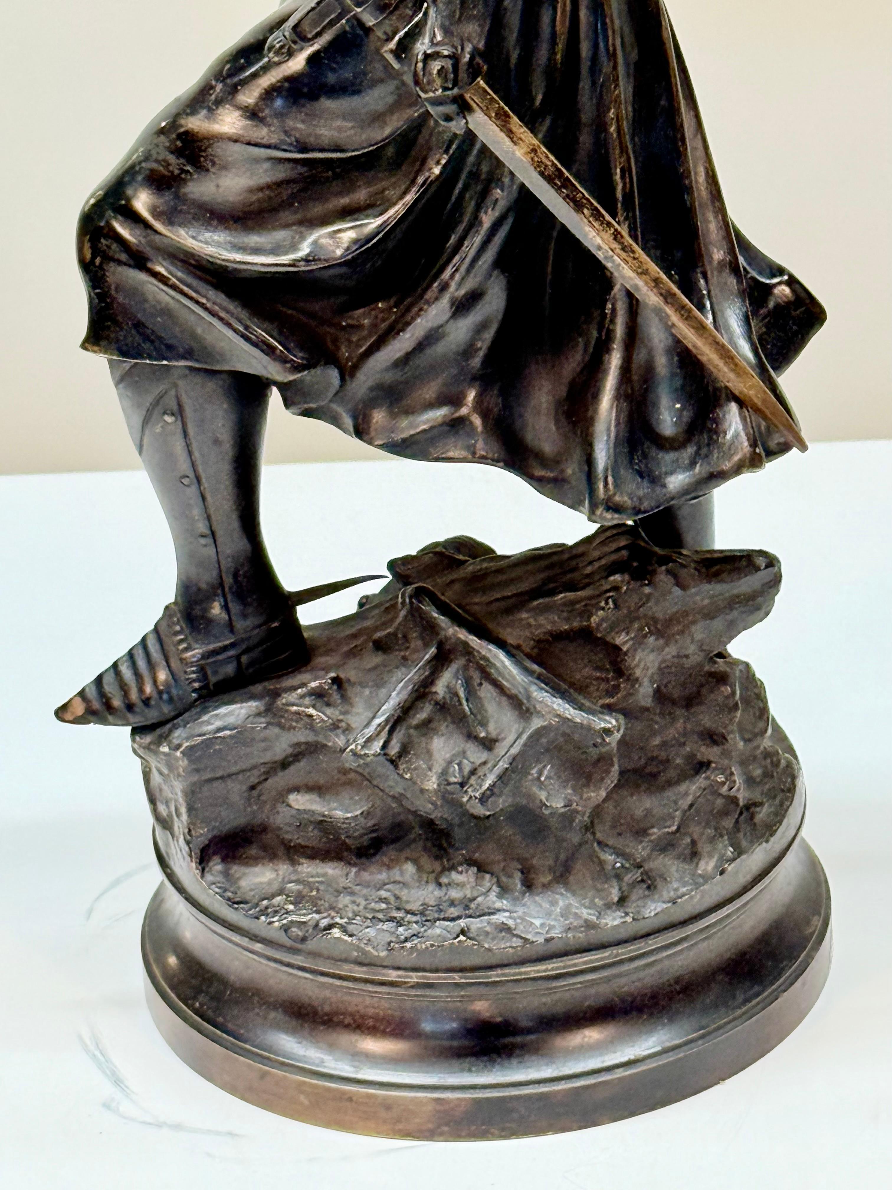 Scultura in bronzo del XIX secolo di Giovanna d'Arco di Adrien Étienne Gaudez, firmata in vendita 3