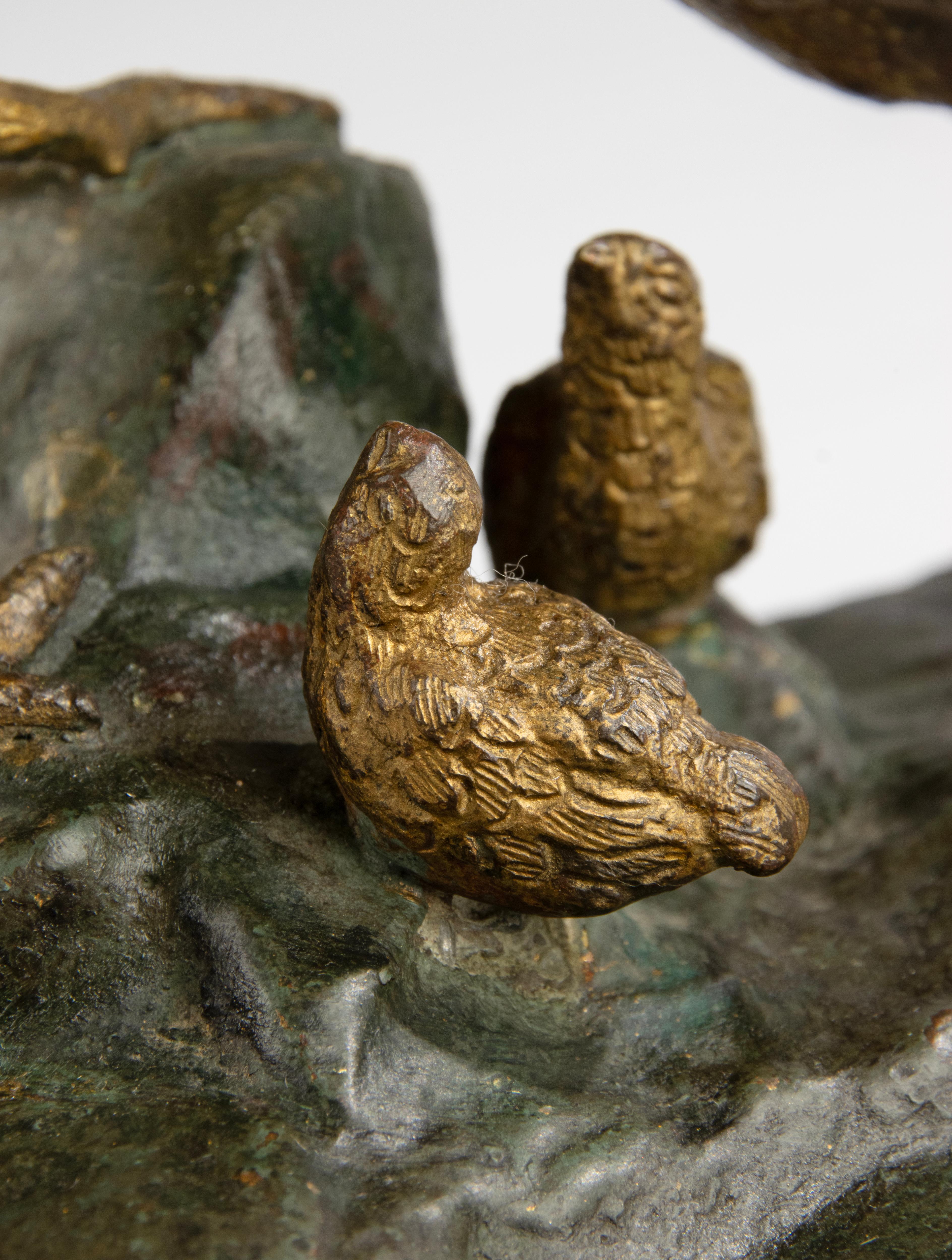 Scultura in bronzo del XIX secolo raffigurante una famiglia di fagiani - Attribuita a J. Hardy in vendita 1