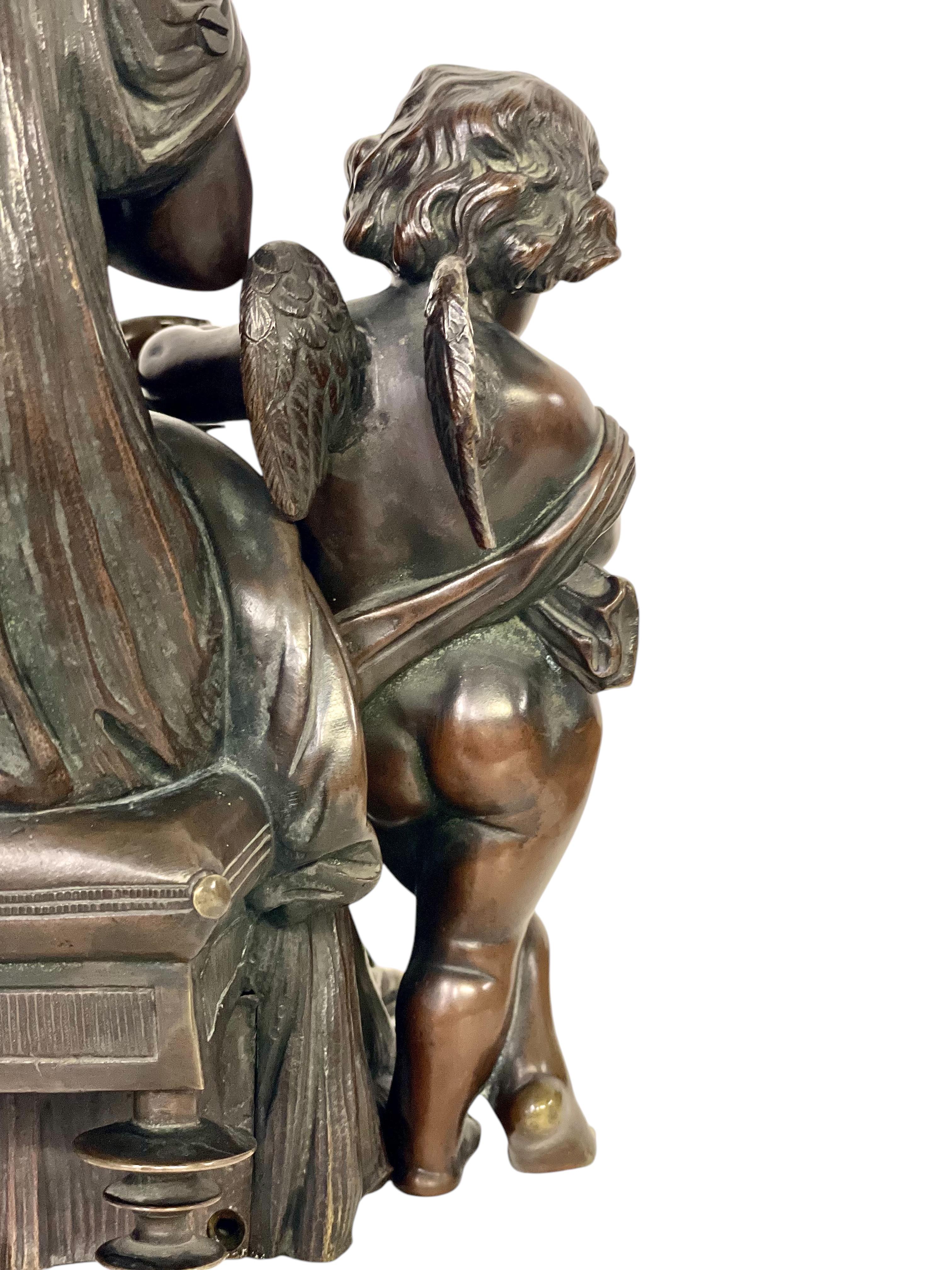 Escultura de bronce del siglo XIX, firmada Aizelin, Diosa con Cupido en venta 8