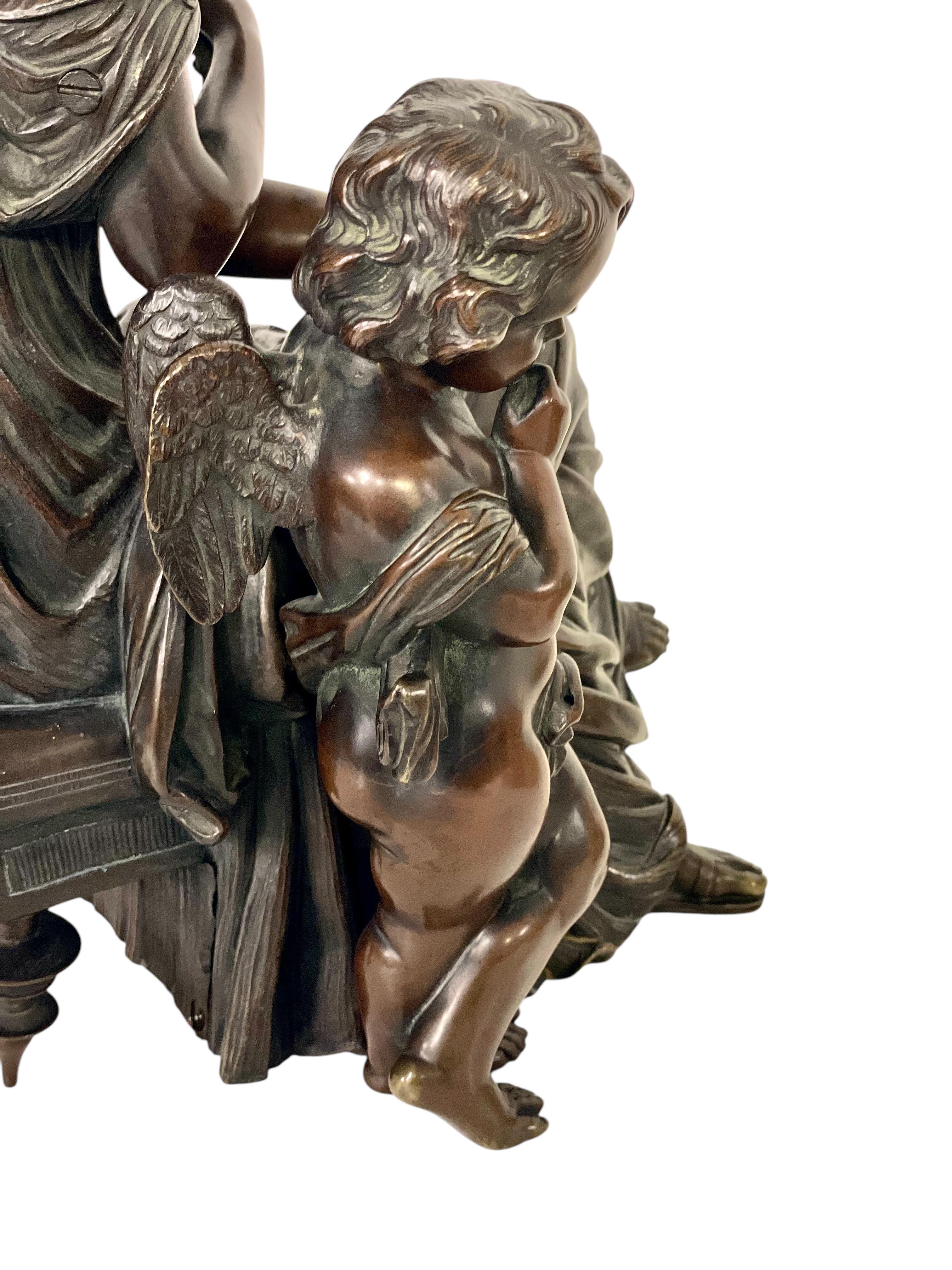 Escultura de bronce del siglo XIX, firmada Aizelin, Diosa con Cupido en venta 10