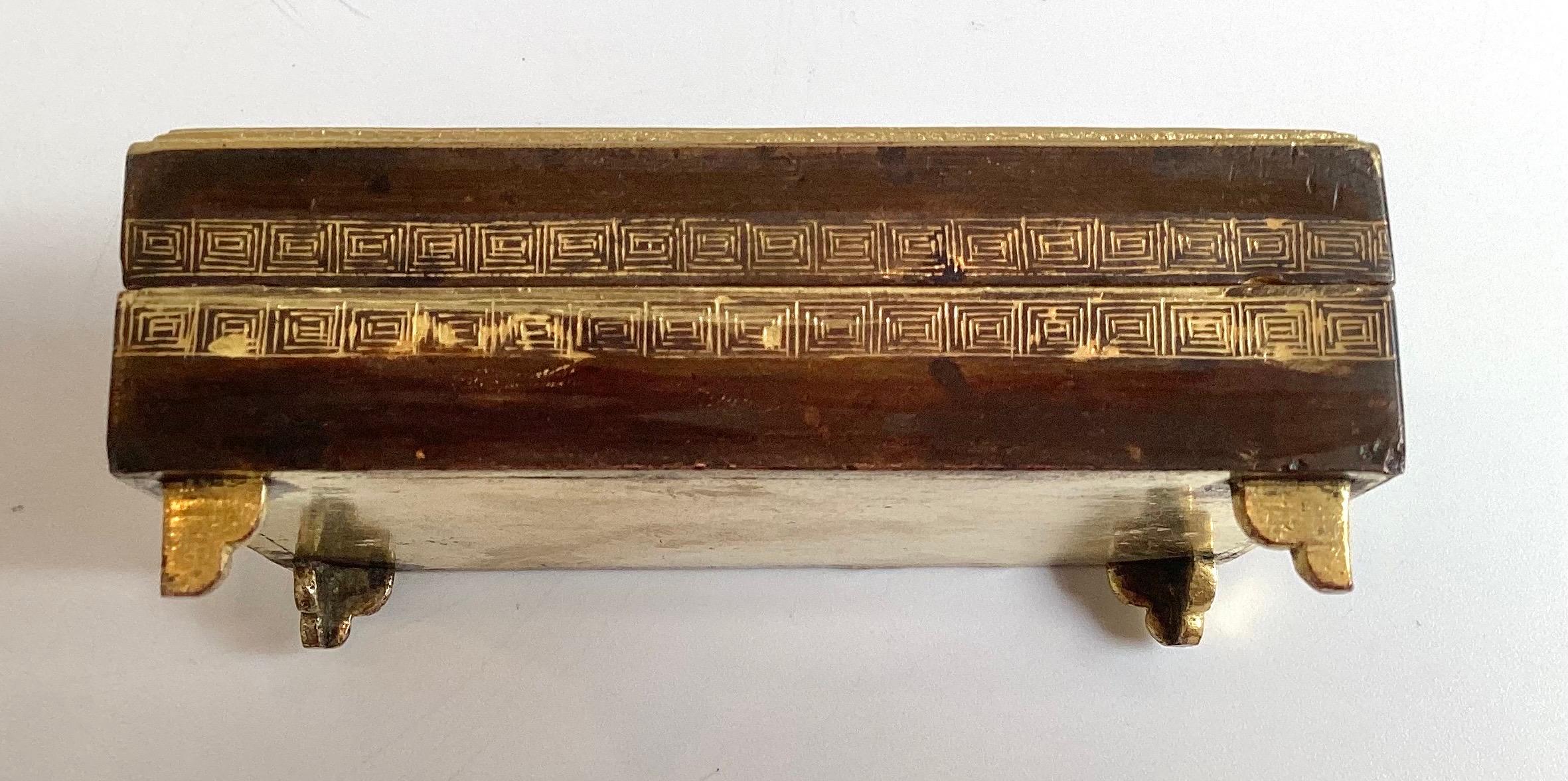 19th Century Bronze Small Tobacco Snuff Box For Sale 2