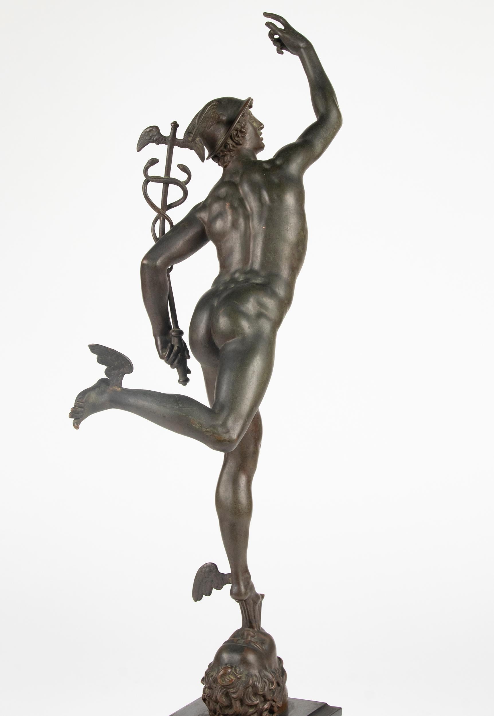 Romain classique Statue de Mercure en bronze du 19ème siècle / Hermès par Ferdinand Barbedienne