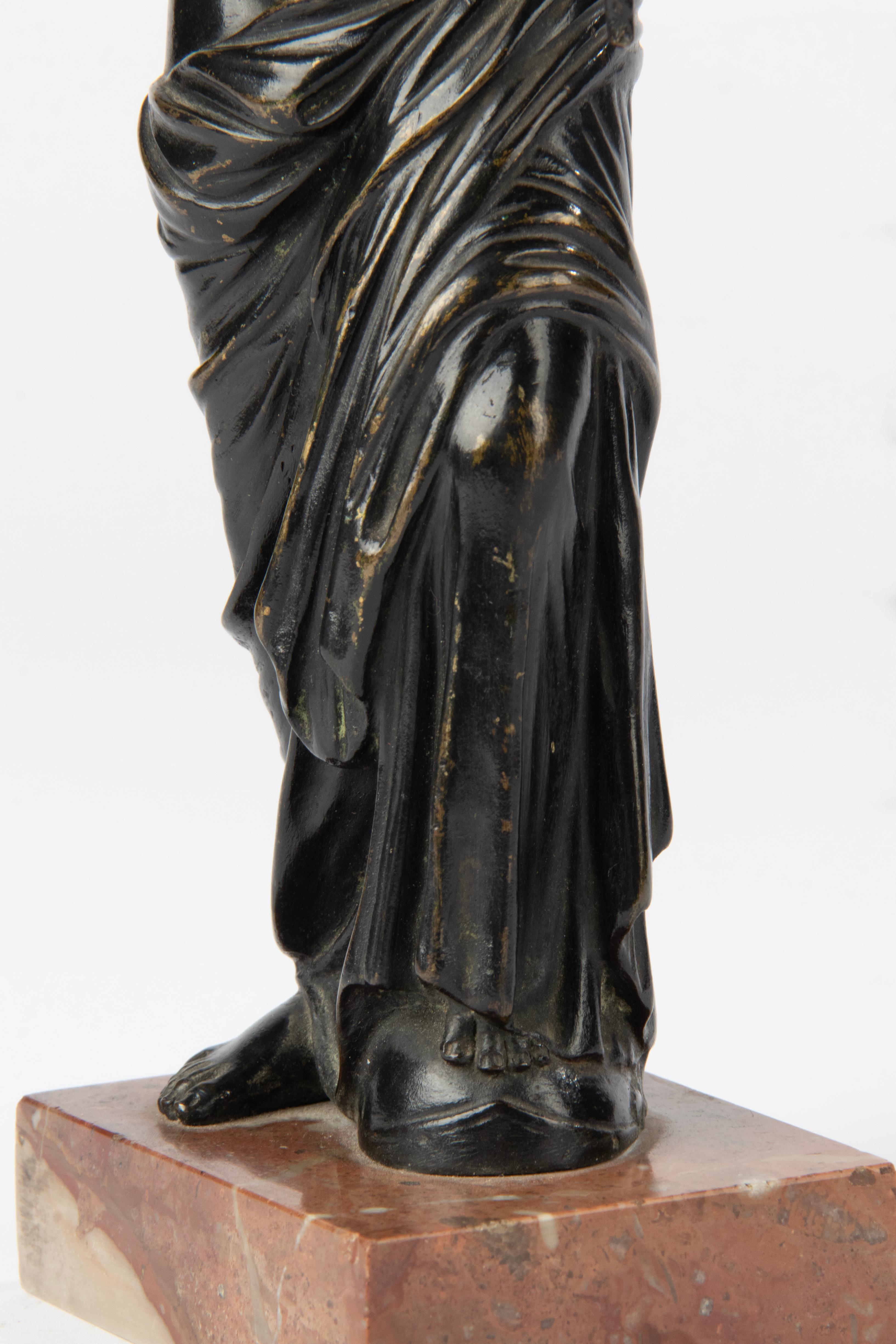 19th Century Bronze Statue of Venus Aphrodite For Sale 3