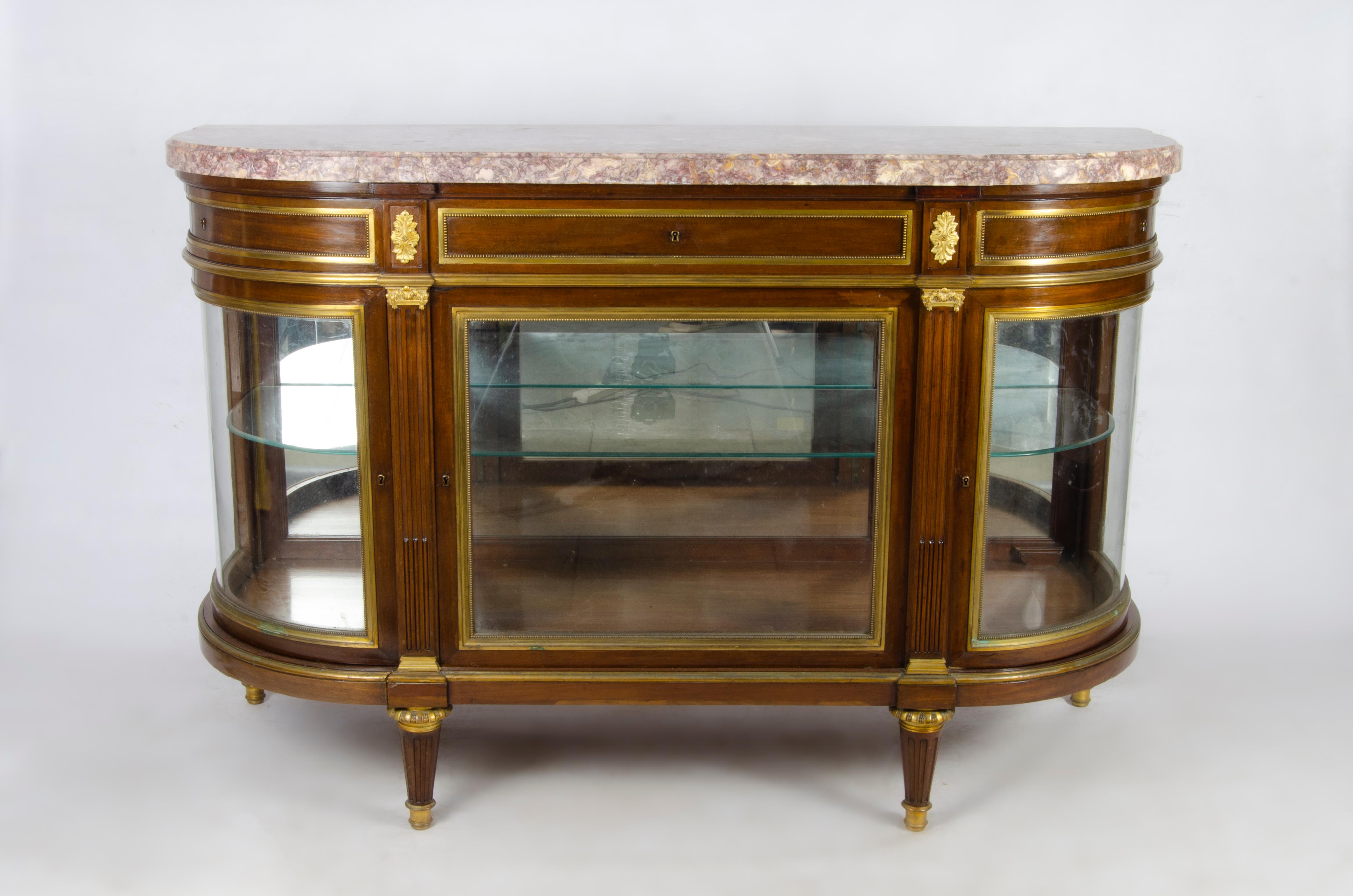 Luigi XVI Vitrina di servizio in bronzo, legno e marmo del XIX secolo di Francois Link, Francia in vendita