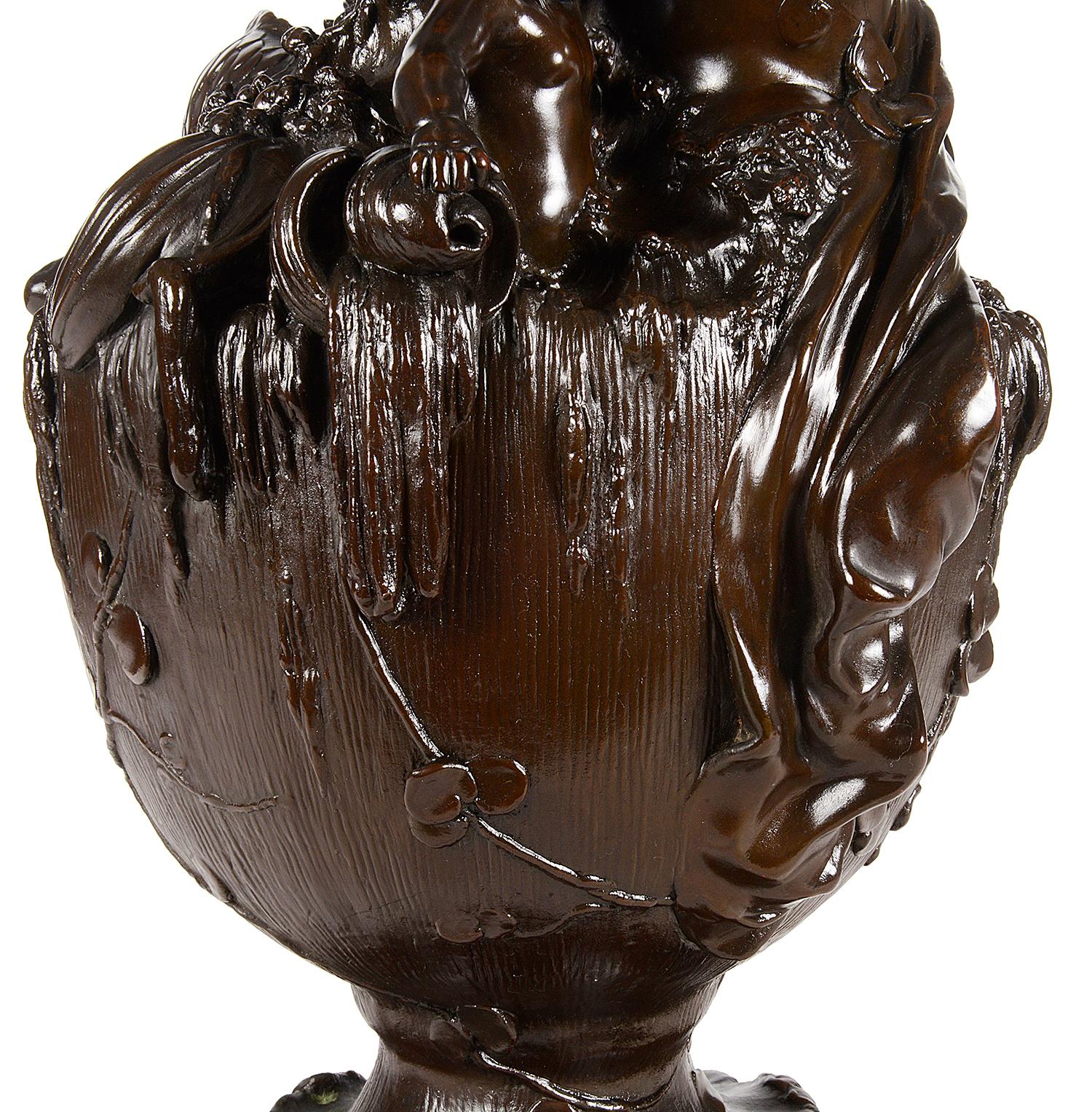 Zinco commerciale Vaso / Lampada della dea Anfitrite in bronzo del XIX secolo in vendita