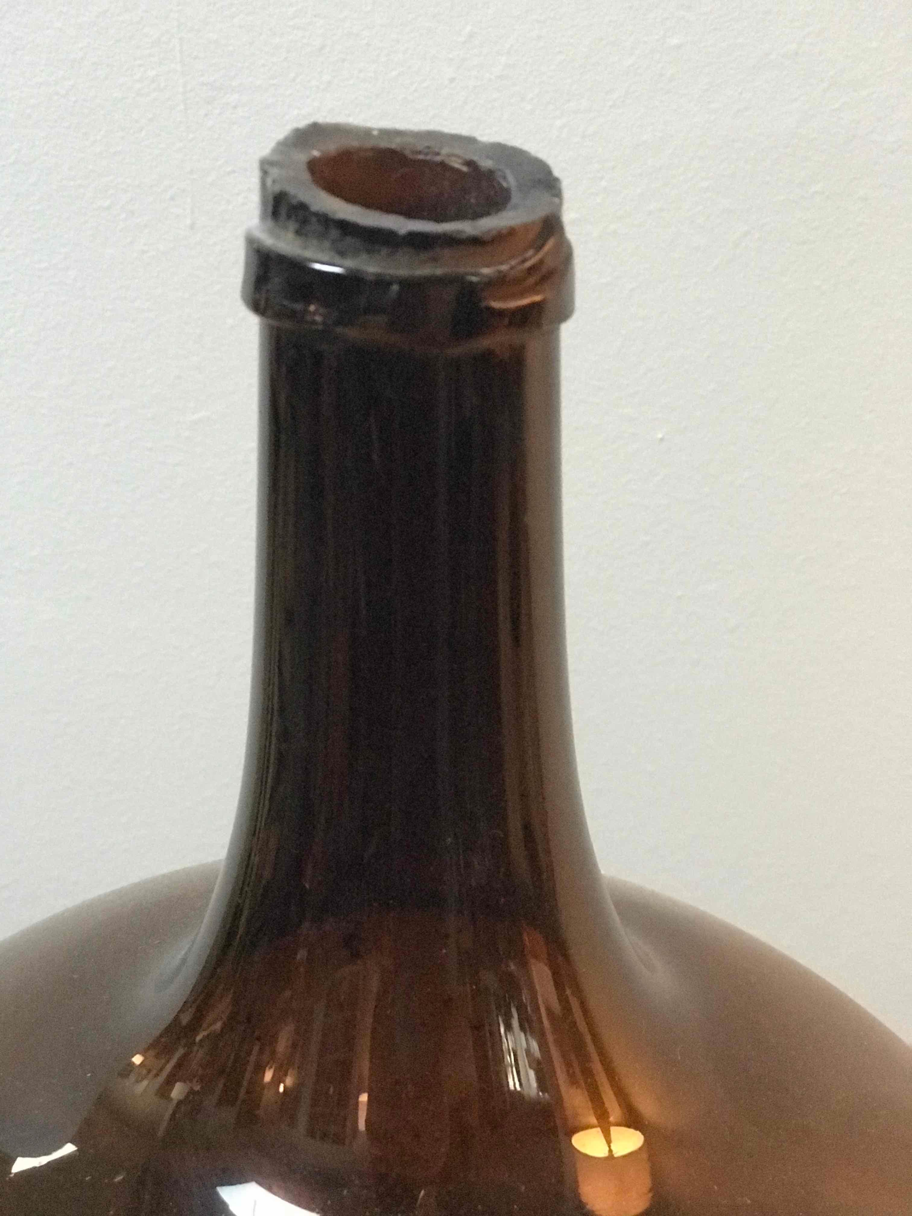 19th Century Brown Blown Glass Bottle or Spirit Keg from Burgundy, France In Good Condition In Los Angeles, CA