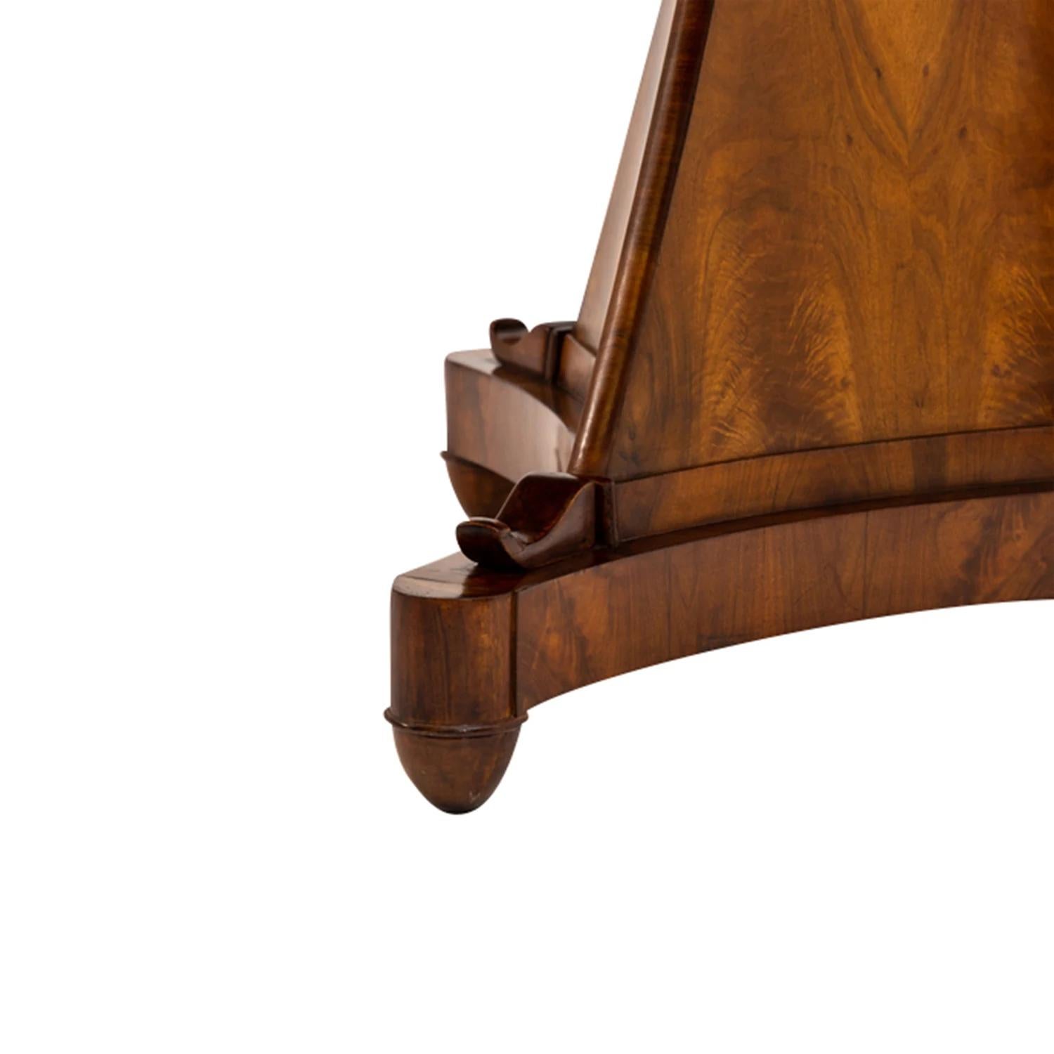 19th Century German Biedermeier Polished Walnut Foldable, Antique Center Table For Sale 5
