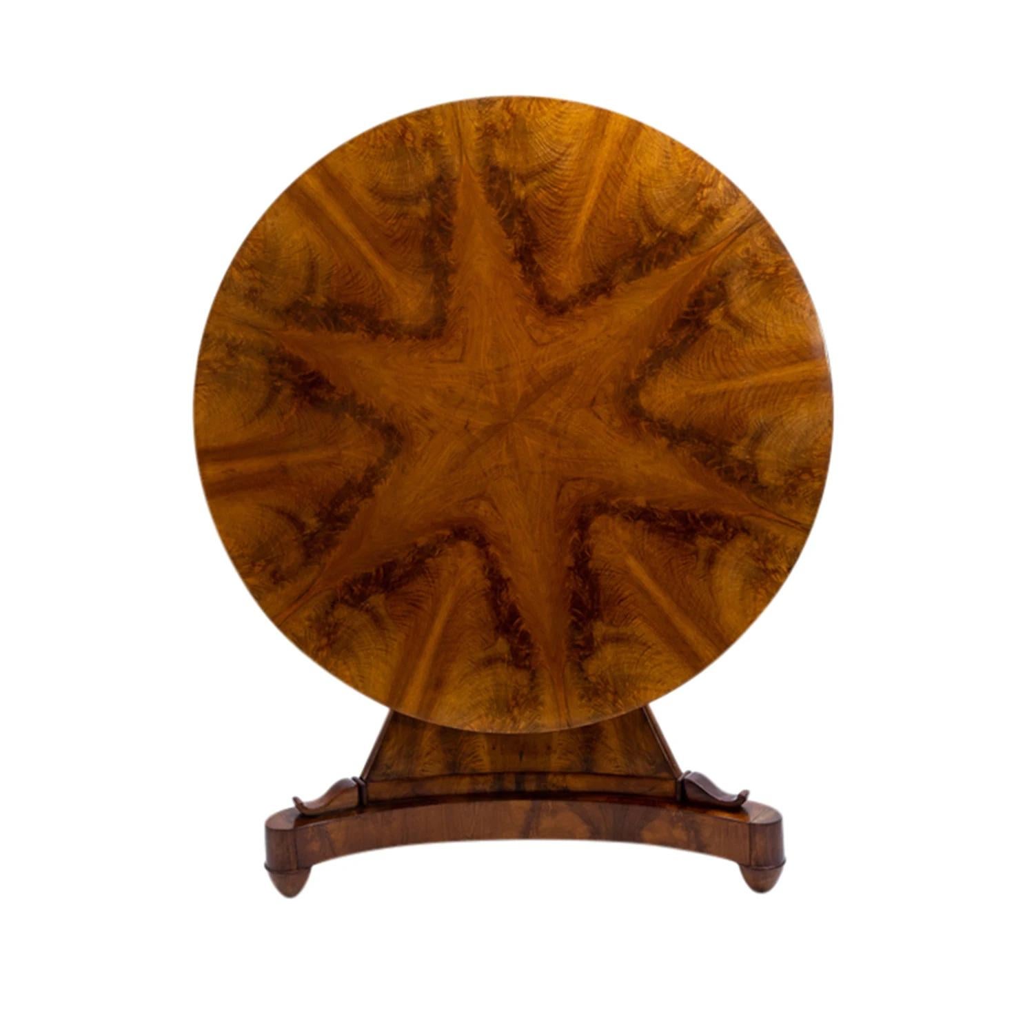 19th Century German Biedermeier Polished Walnut Foldable, Antique Center Table For Sale 3