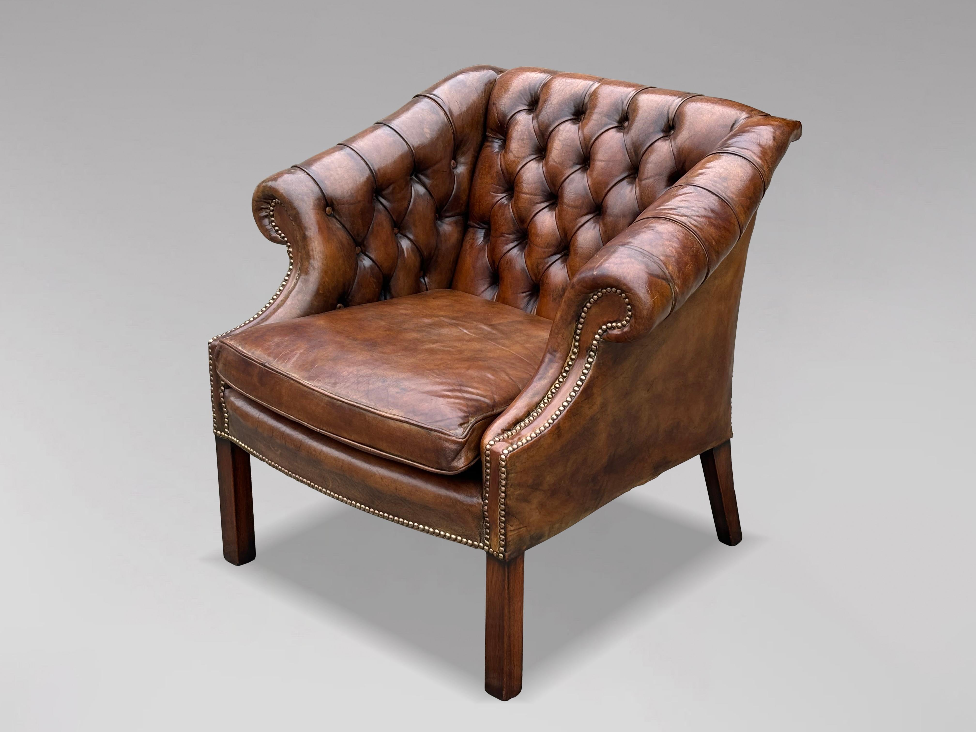 19th Century Brown Leather Club Armchair For Sale 6