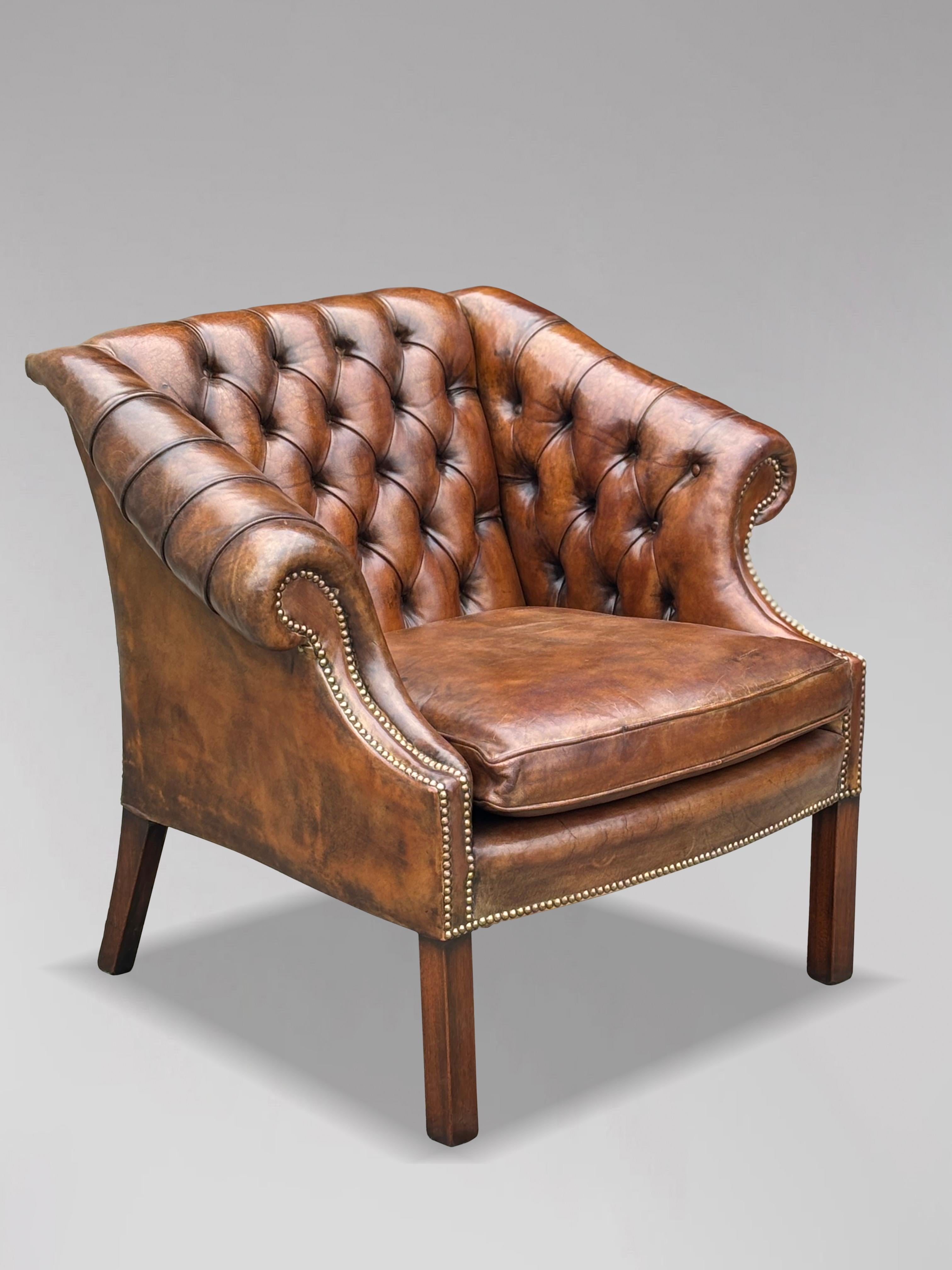 19th Century Brown Leather Club Armchair For Sale 4