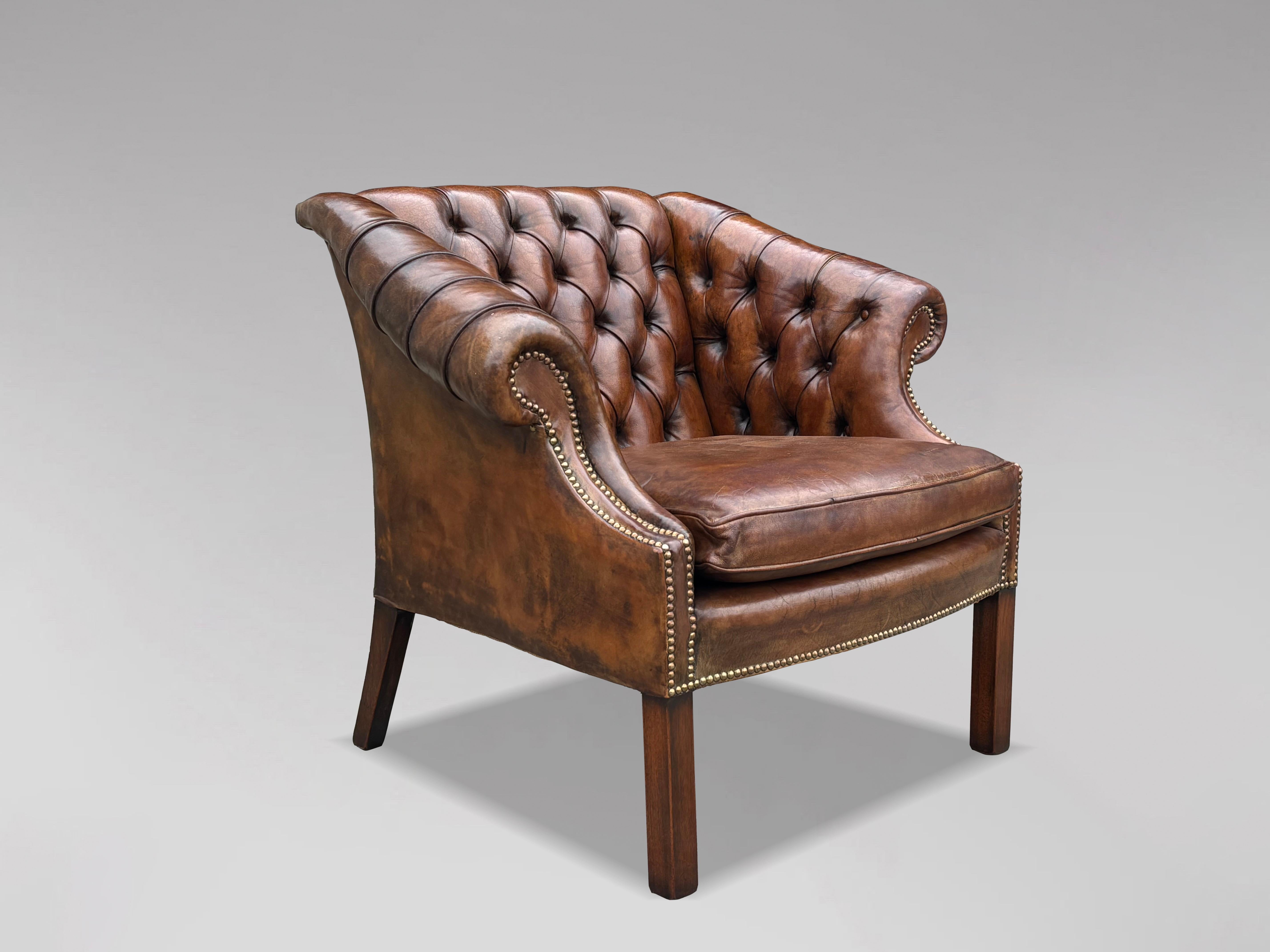 19th Century Brown Leather Club Armchair For Sale 5