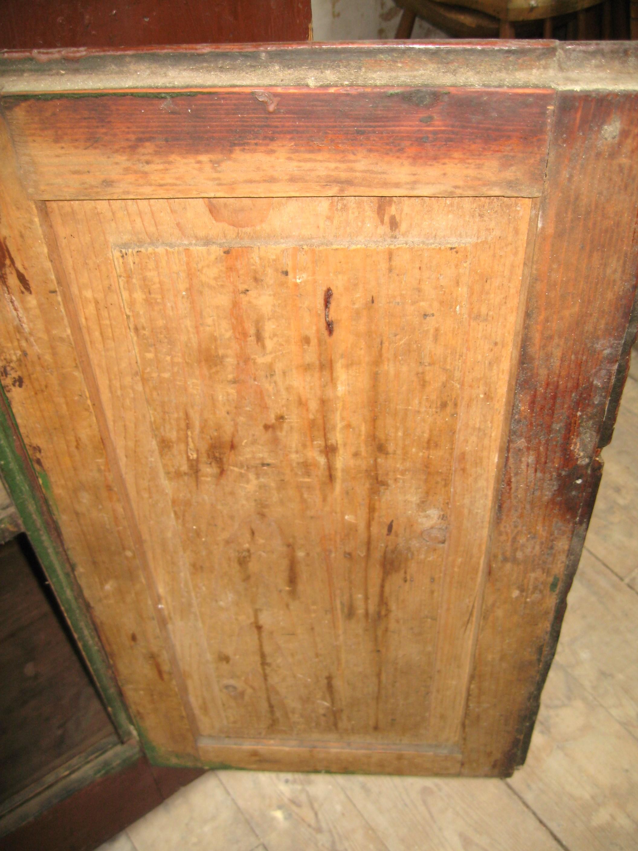 19th Century Brown / Red Primitive Blind 1 door painted cupboard For Sale 5