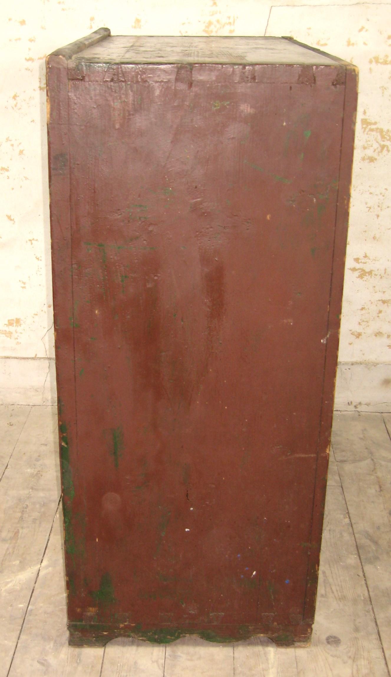 19th Century Brown / Red Primitive Blind 1 door painted cupboard In Good Condition For Sale In Wallkill, NY