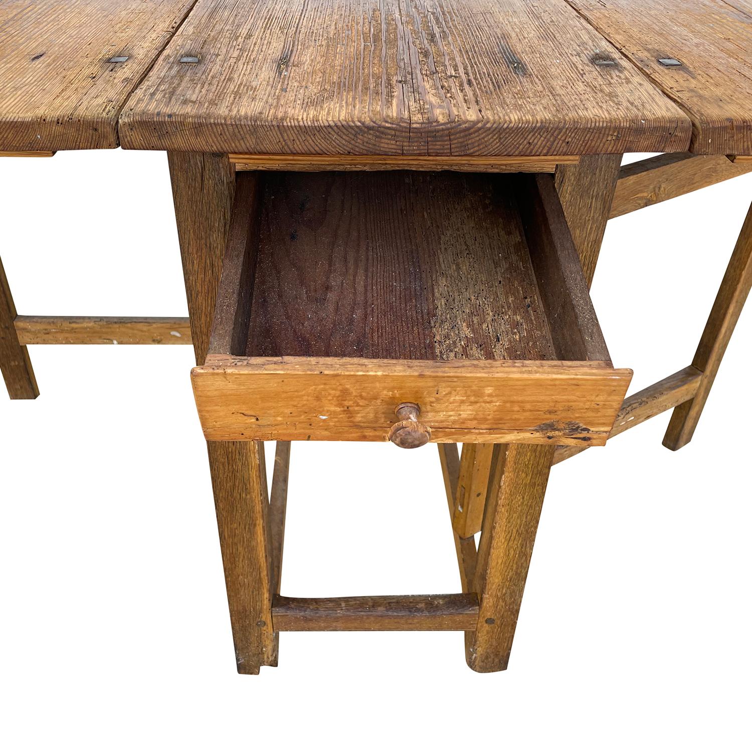 Gustavian 19th Century Swedish Rustic Slagbord - Antique Walnut Drop-Leaf Farmhouse Table For Sale