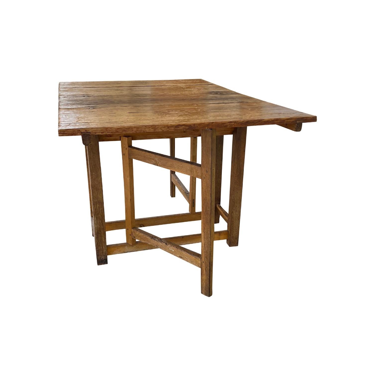 19. Jahrhundert schwedischen rustikalen Slagbord - Antike Nussbaum Drop-Leaf Bauernhaus Tisch im Angebot 2