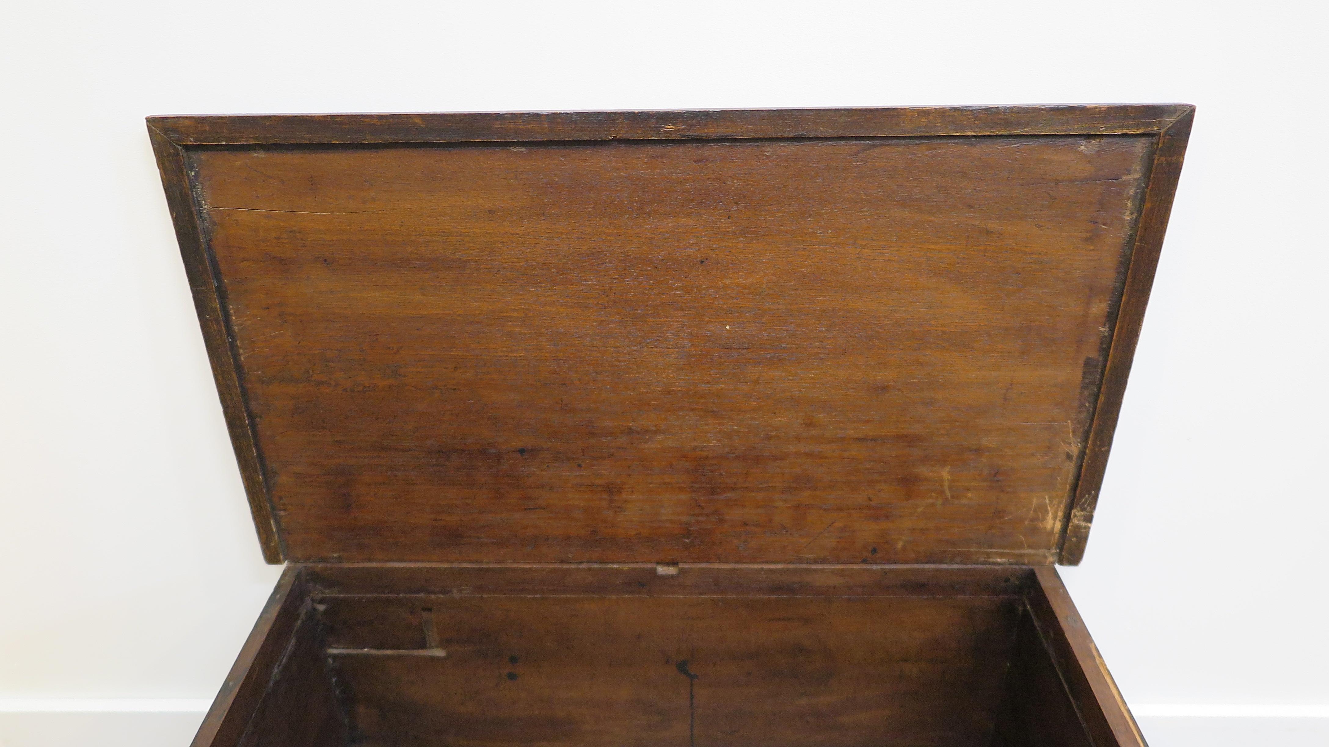 Baúl de manuscritos budistas del siglo XIX en venta 5