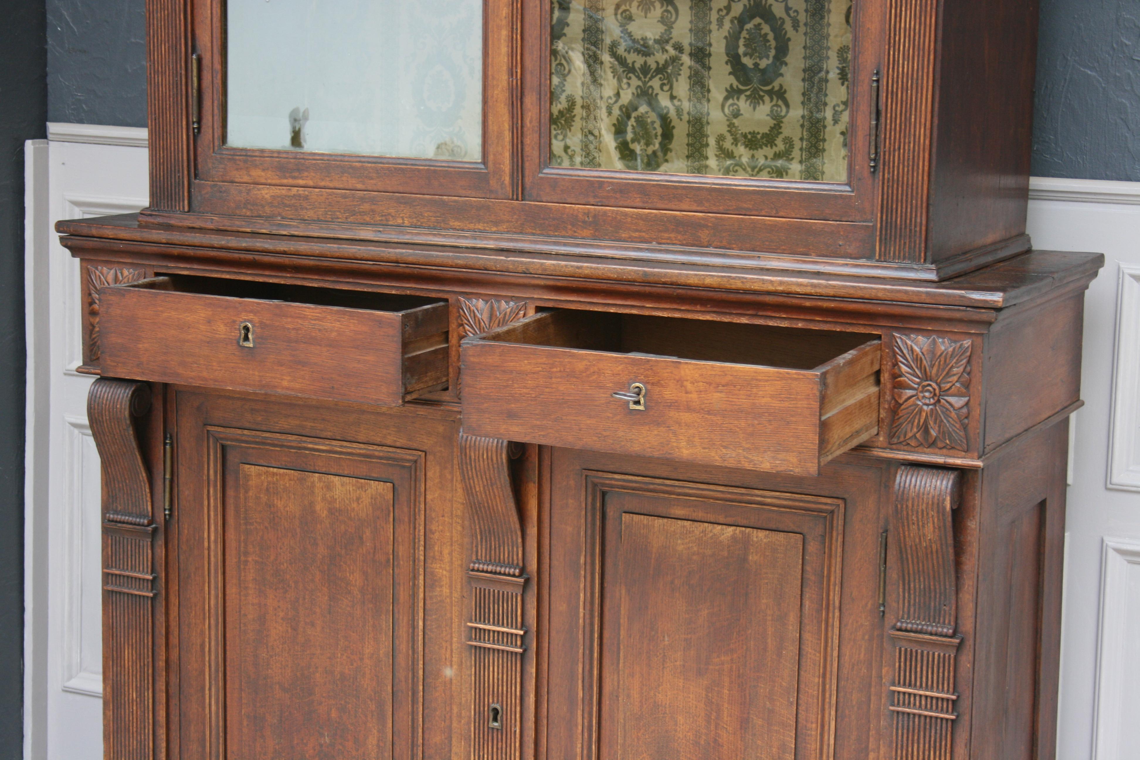 19th Century Buffet Cabinet Made of Oak 7