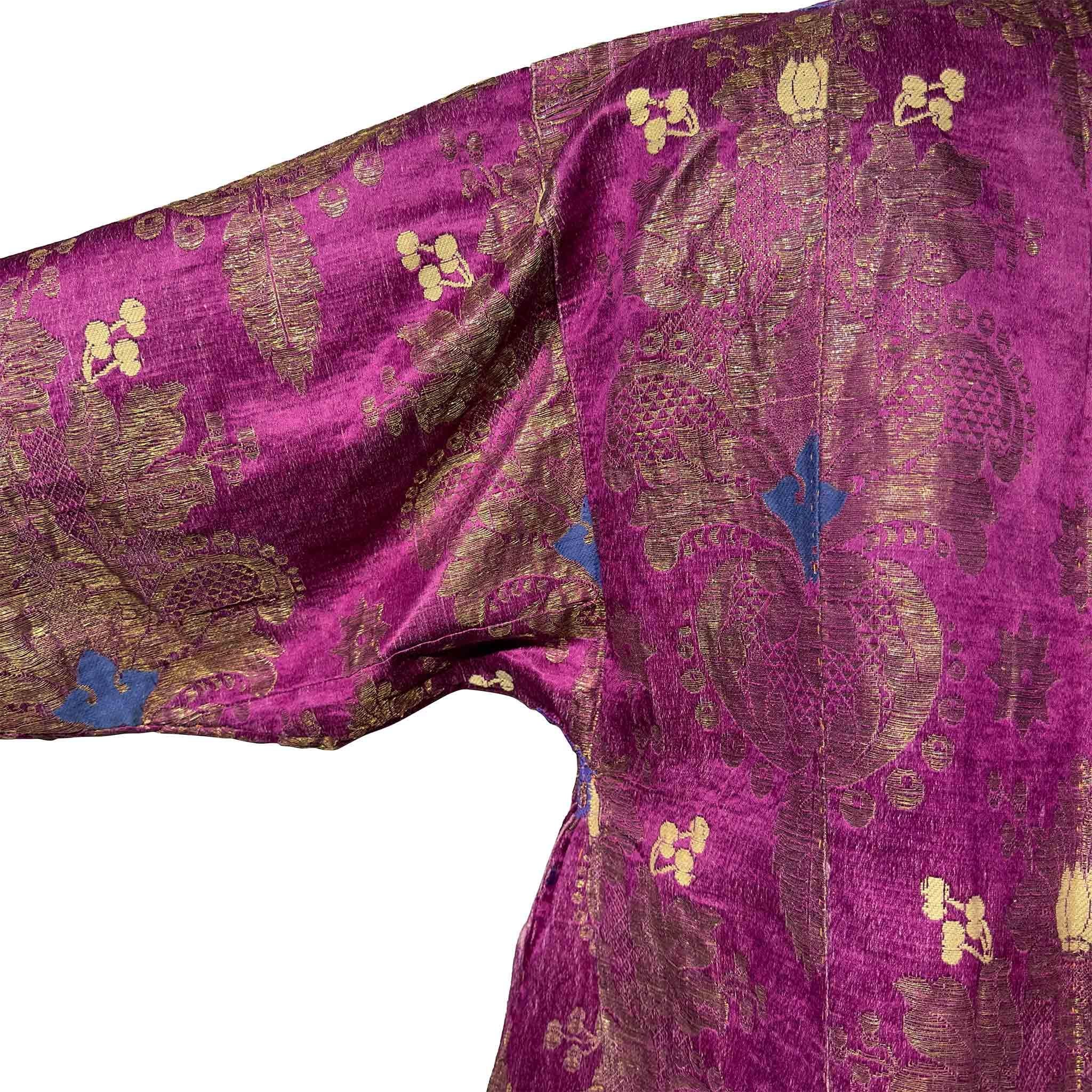 Ouzbek Robe de femme en brocart de soie de Boukhara du XIXe siècle en vente