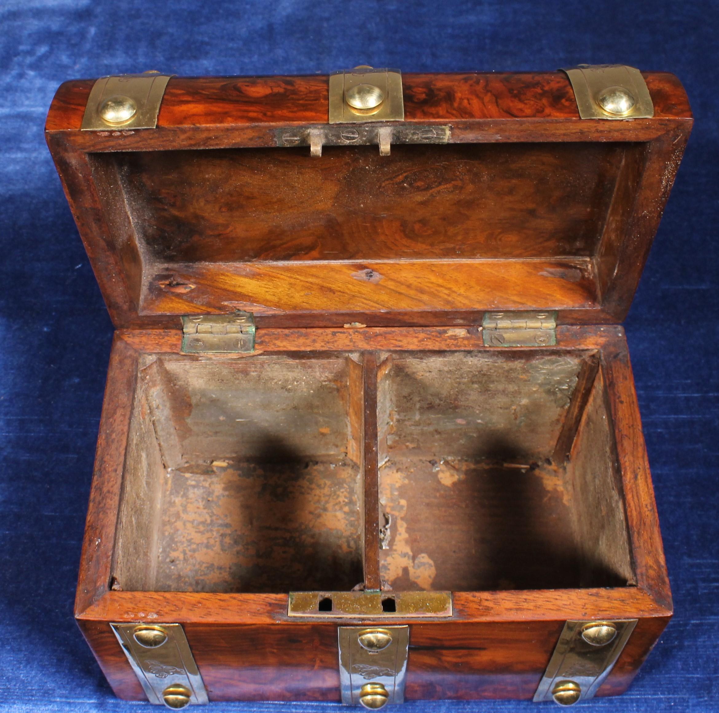 19th Century Burl Walnut Tea Box In Good Condition For Sale In Brussels, Brussels