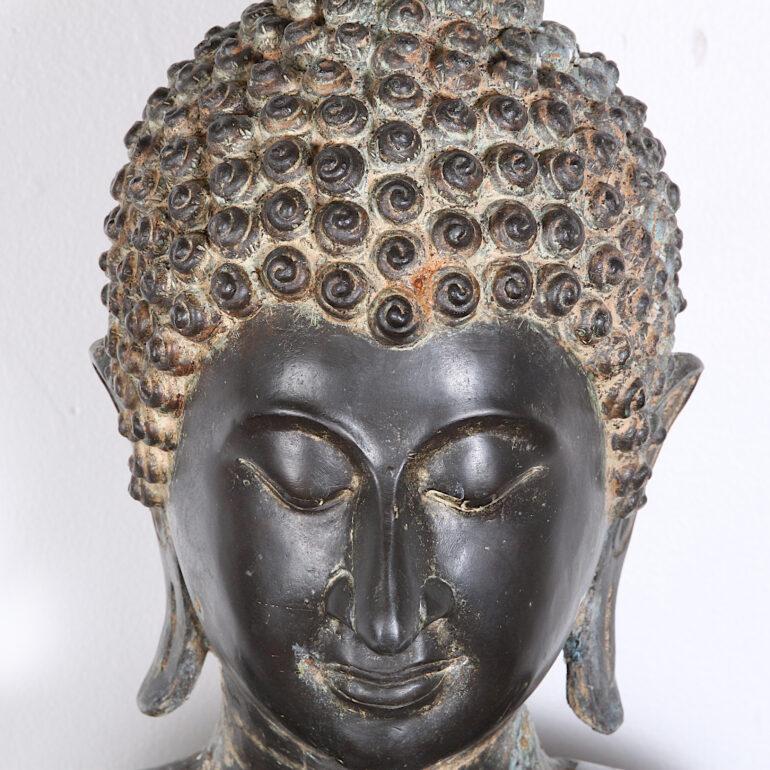 Burmesischer Bronze-Buddha aus dem 18. Jahrhundert im Zustand „Gut“ im Angebot in Vancouver, British Columbia
