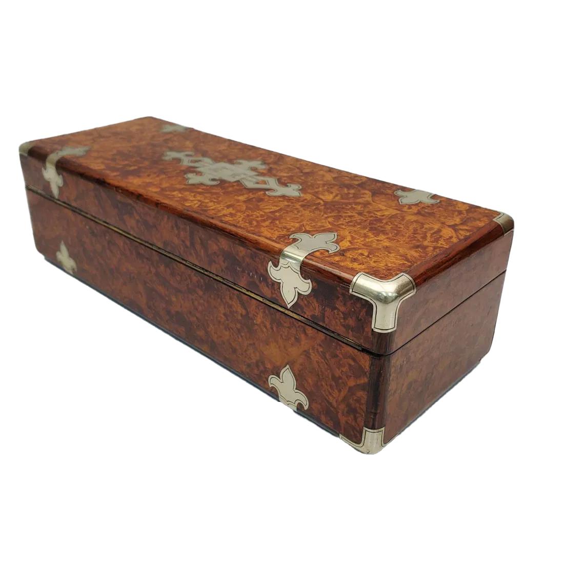 Guantera de Amboyna del siglo XIX de Paul Sormani, 114 Rue du Temple, París Francés en venta