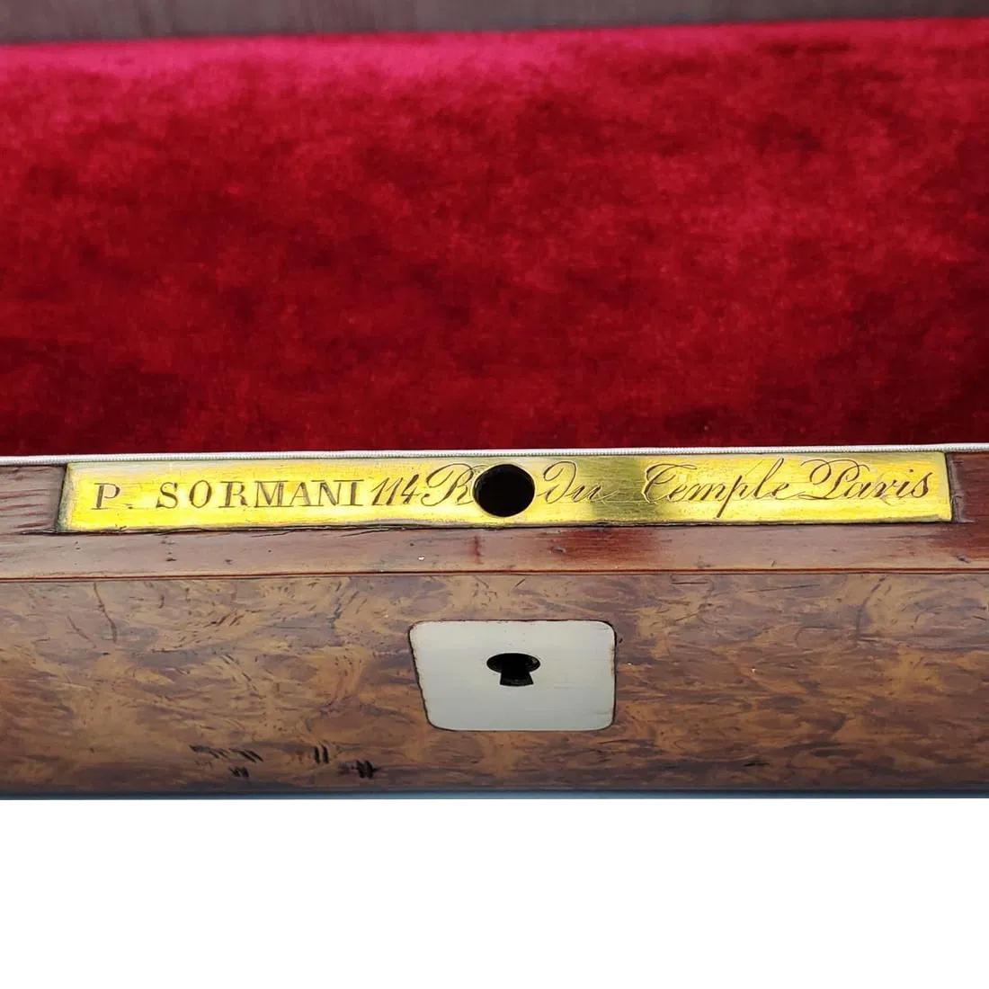 Guantera de Amboyna del siglo XIX de Paul Sormani, 114 Rue du Temple, París en venta 1