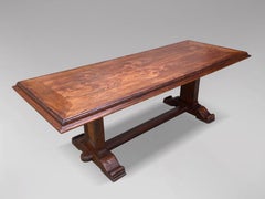 Table de salle à manger fermière à tréteaux en loupe d'orme et chêne du 19ème siècle