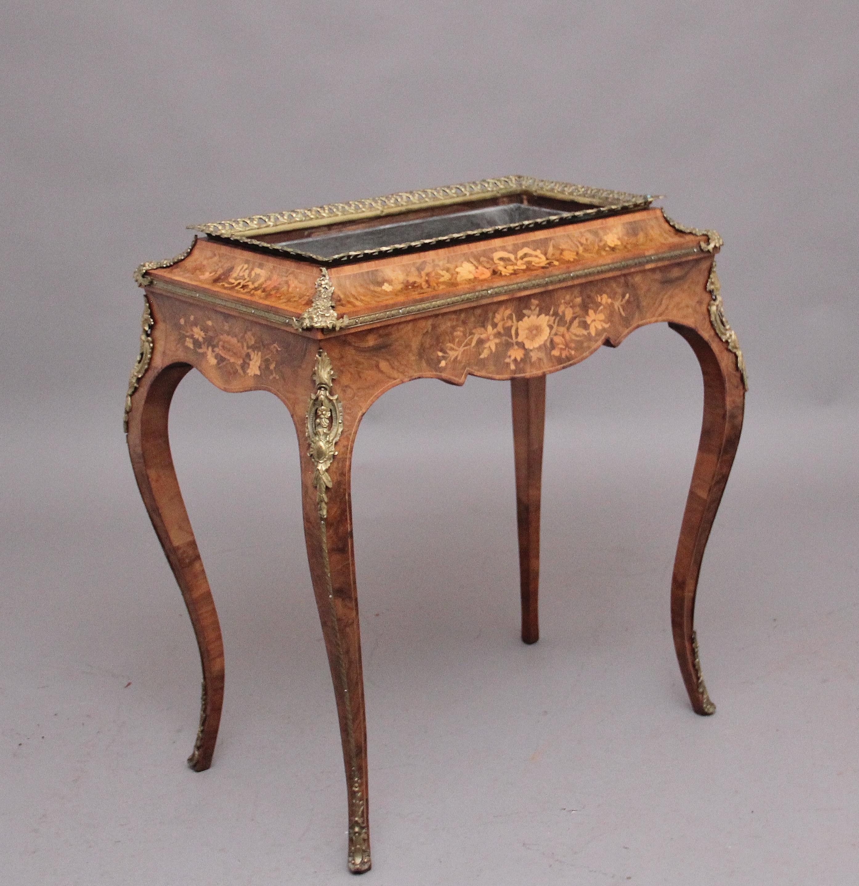 19th Century Burr Walnut and Marquetry Jardiniere For Sale 2