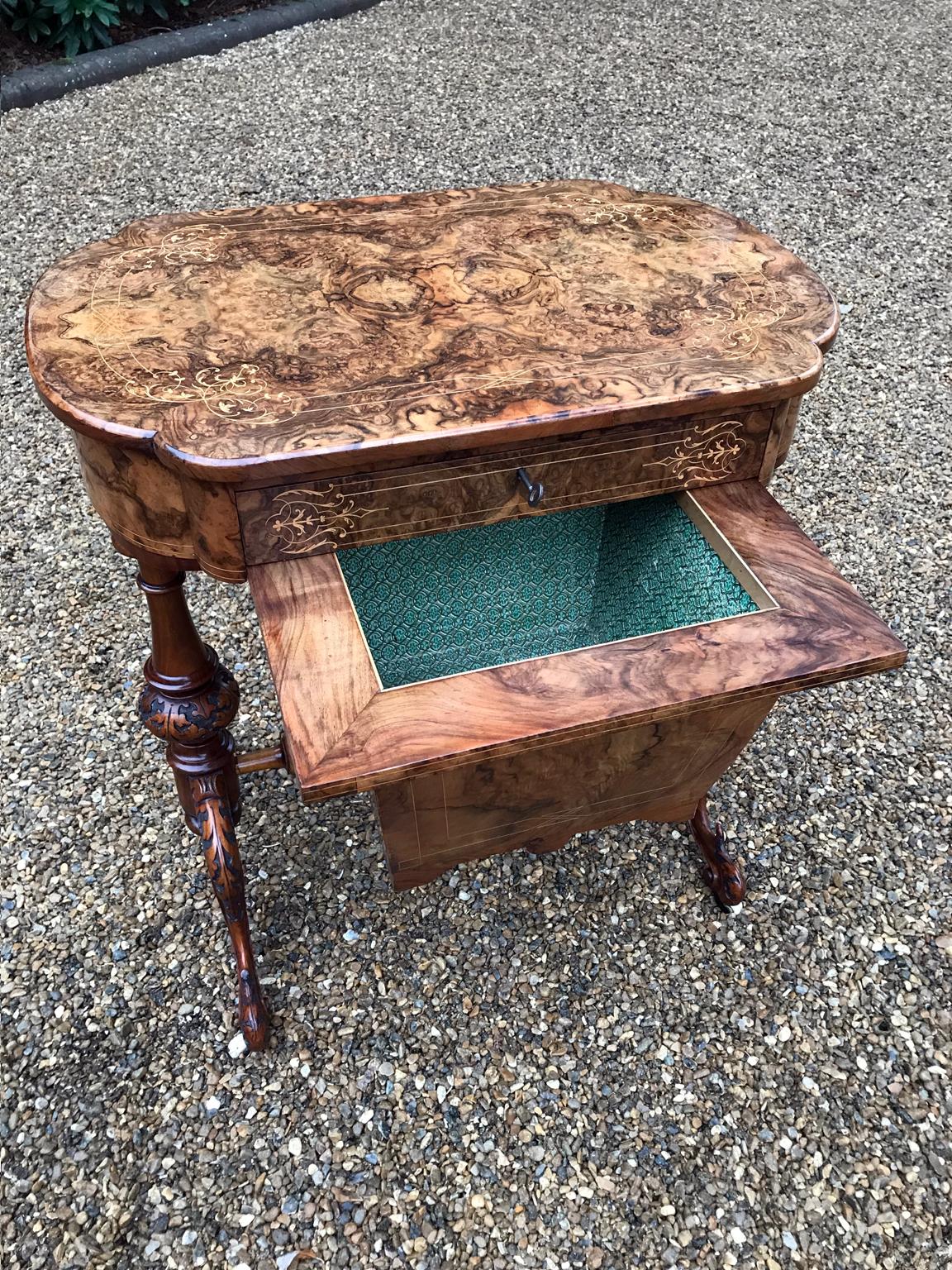 19th Century Burr Walnut and Marquetry Work Table In Good Condition In Richmond, London, Surrey